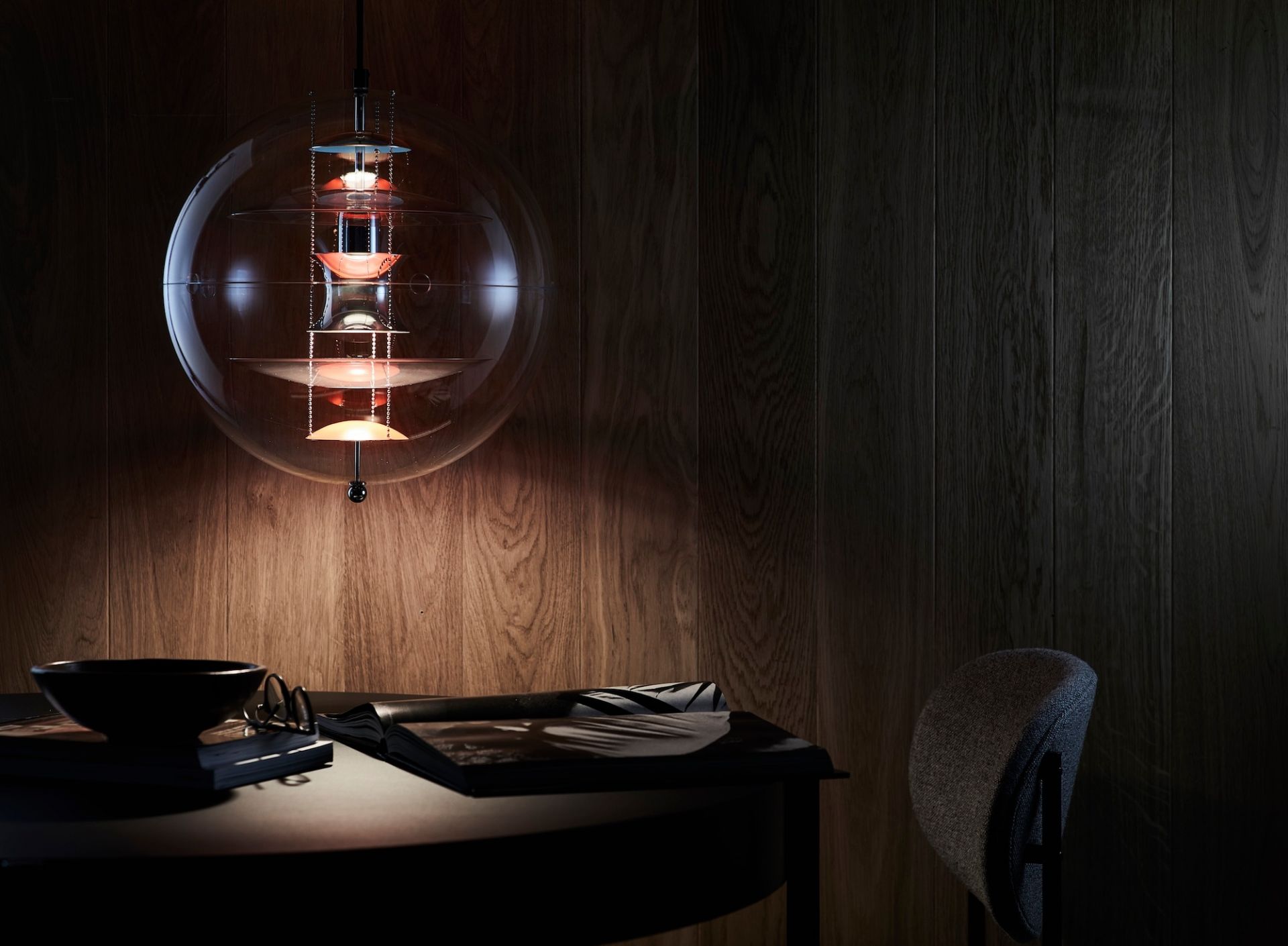 VP Globe Coloured Glass Pendelleuchte Verpan