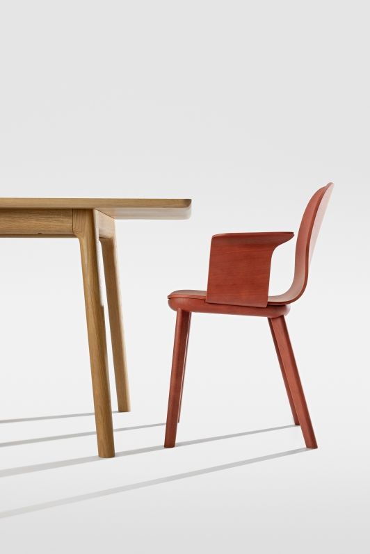 Aeon Comfort Chair Armlehnstuhl Zeitraum Aeon Comfort Chair Armlehnstuhl Zeitraum