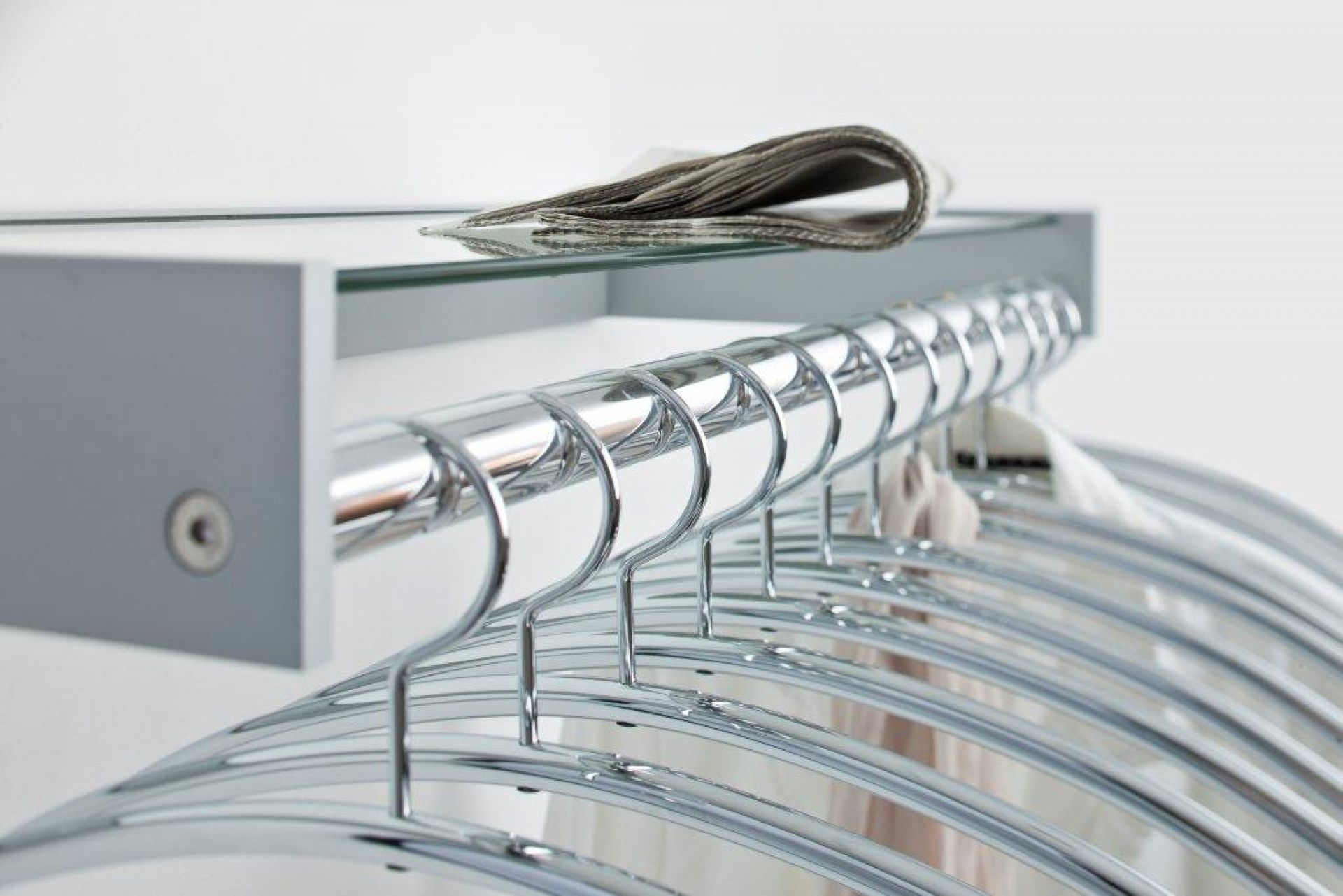 Hangon 7 Wandgarderobe Cascando