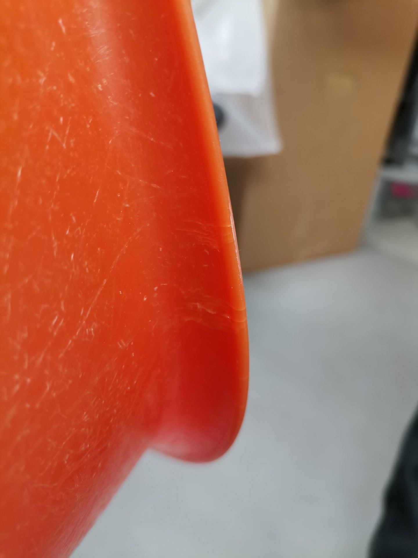 Eames Fiberglass Side Chair La Fonda Rot Orange Vitra LIMITED EDITION MÄNGELEXEMPLAR
