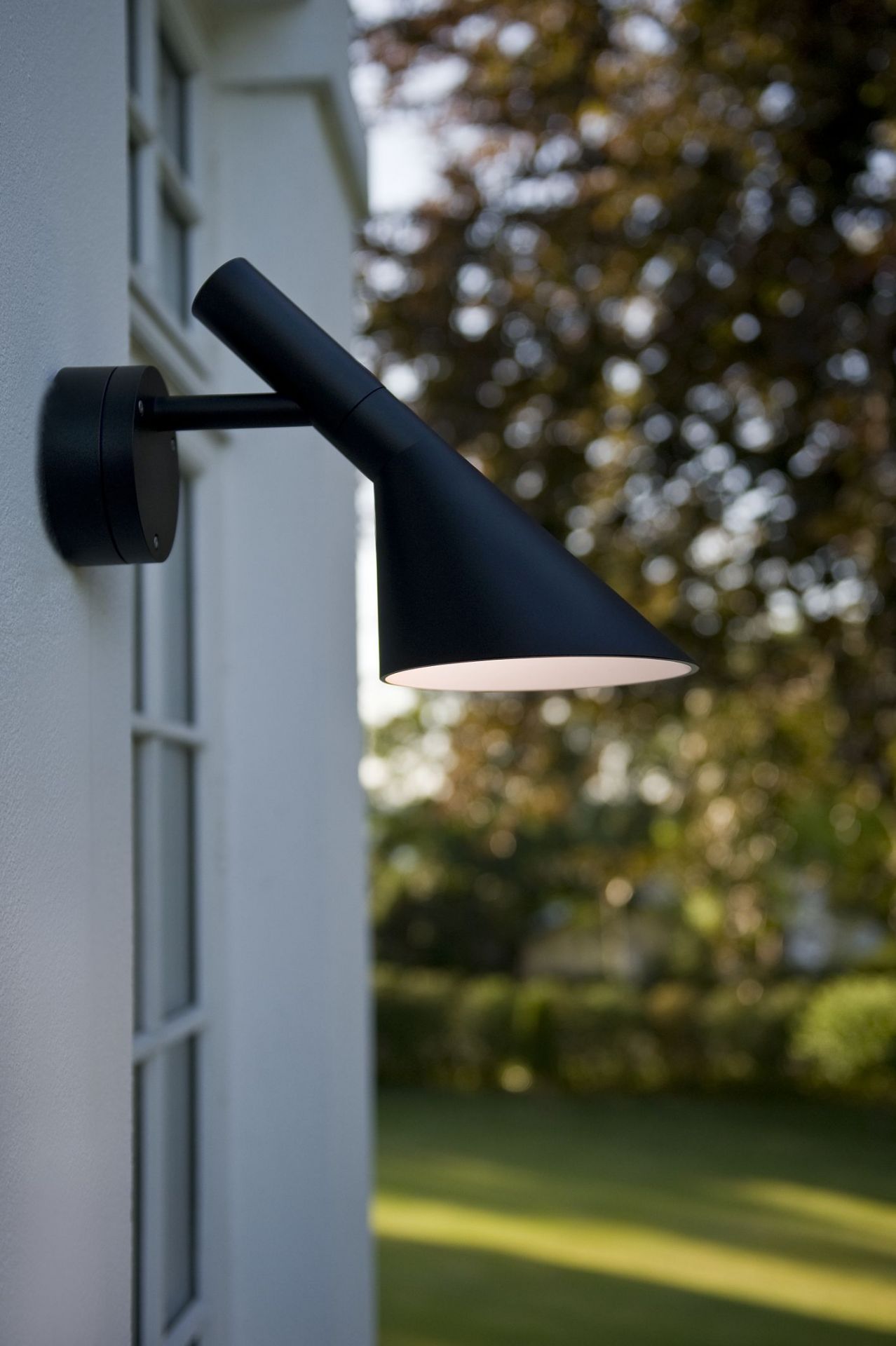 AJ 50 Outdoor Wandleuchte Louis Poulsen