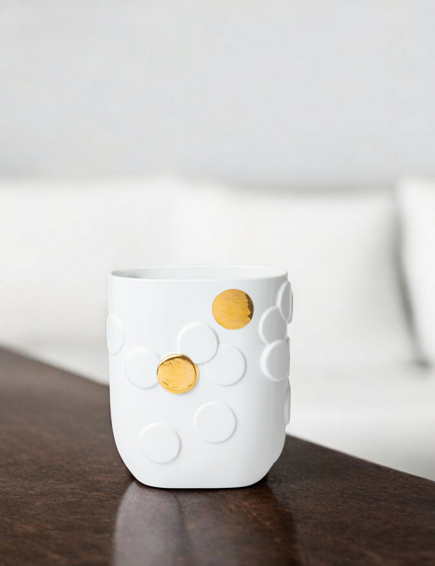 Goldener Punkt Vase Räder