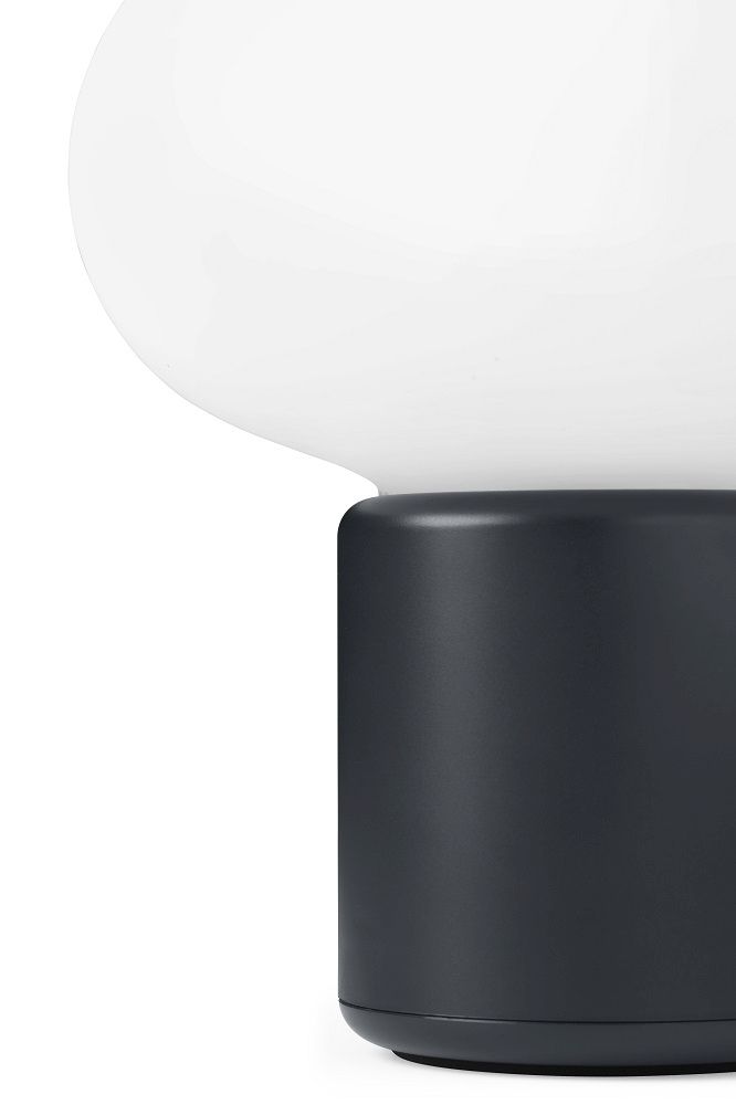 Karl-Johan Portable Table Lamp Akkuleuchte / Tischleuchte New Works Karl-Johan Portable Table Lamp Akkuleuchte / Tischleuchte New Works