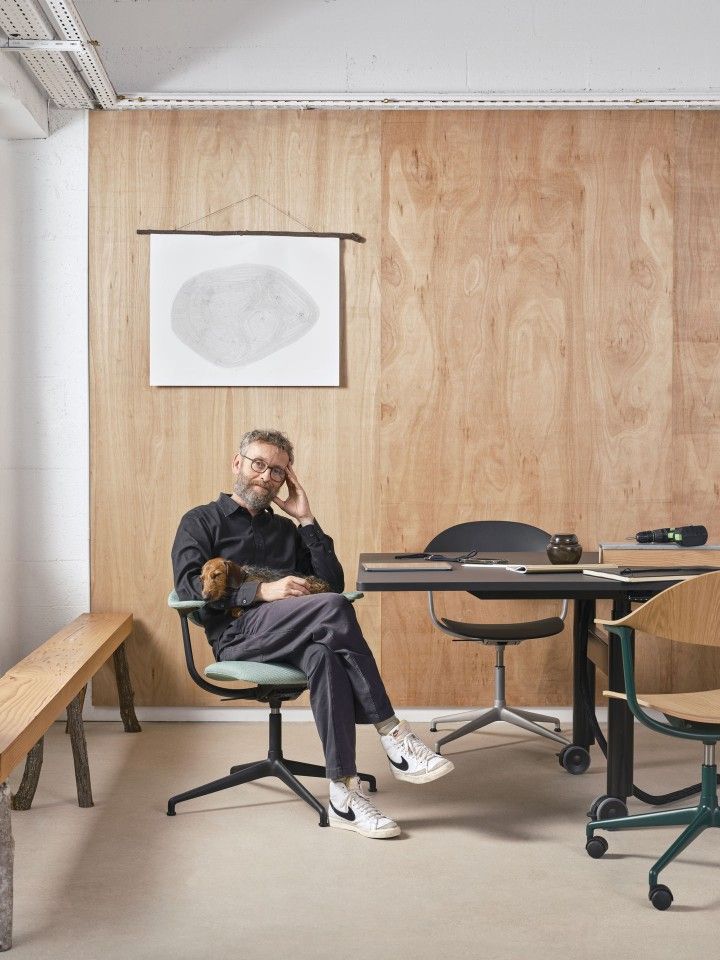 Mynt Rücken und Sitz Kunststoff Bürodrehstuhl Vitra