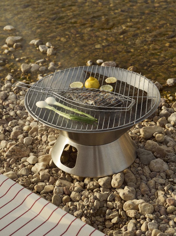 Outdoor Market Firepit Feuerstelle Hay