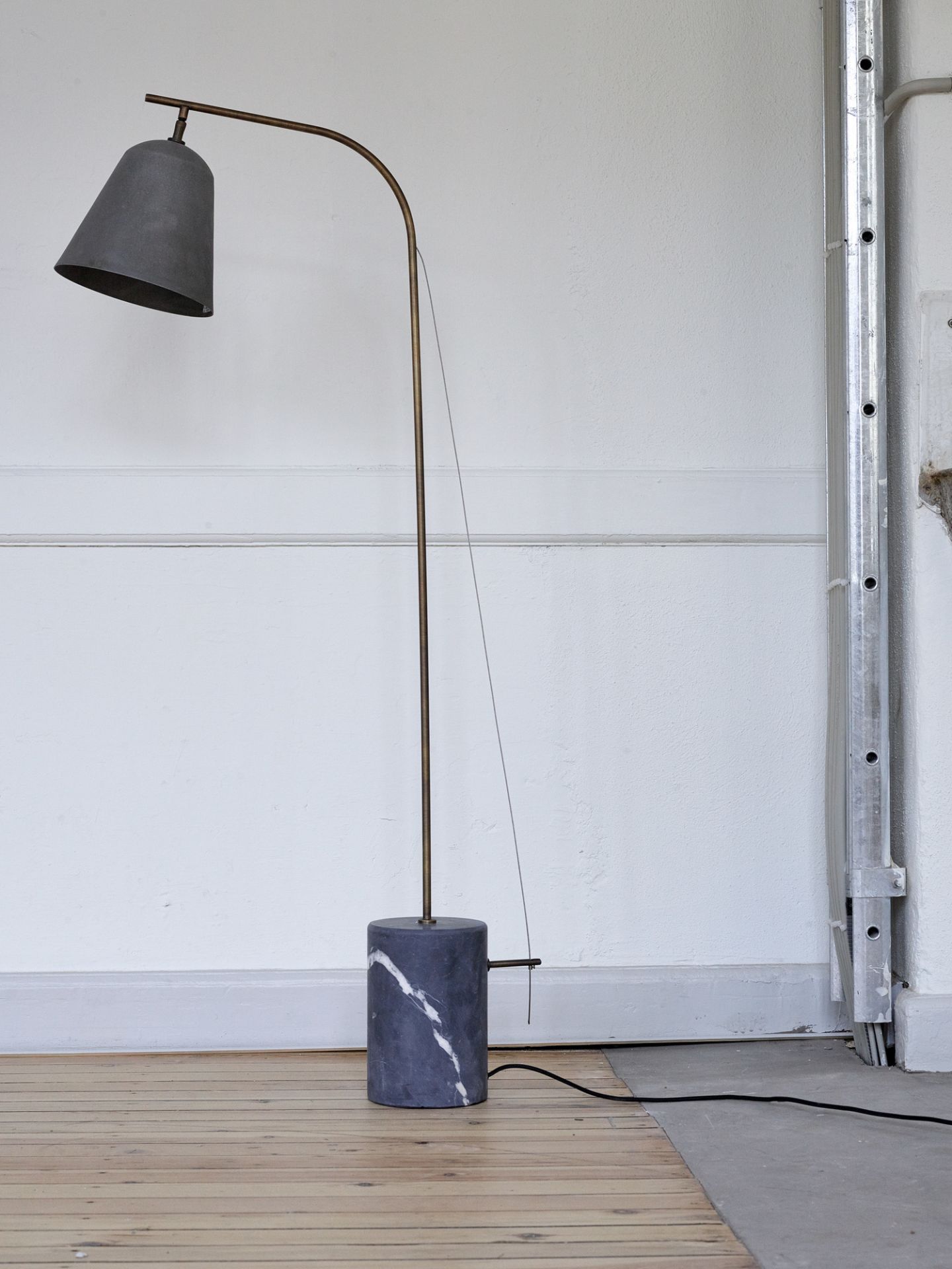 Line Two Floor Lamp Stehleuchte NORR11-Weiß