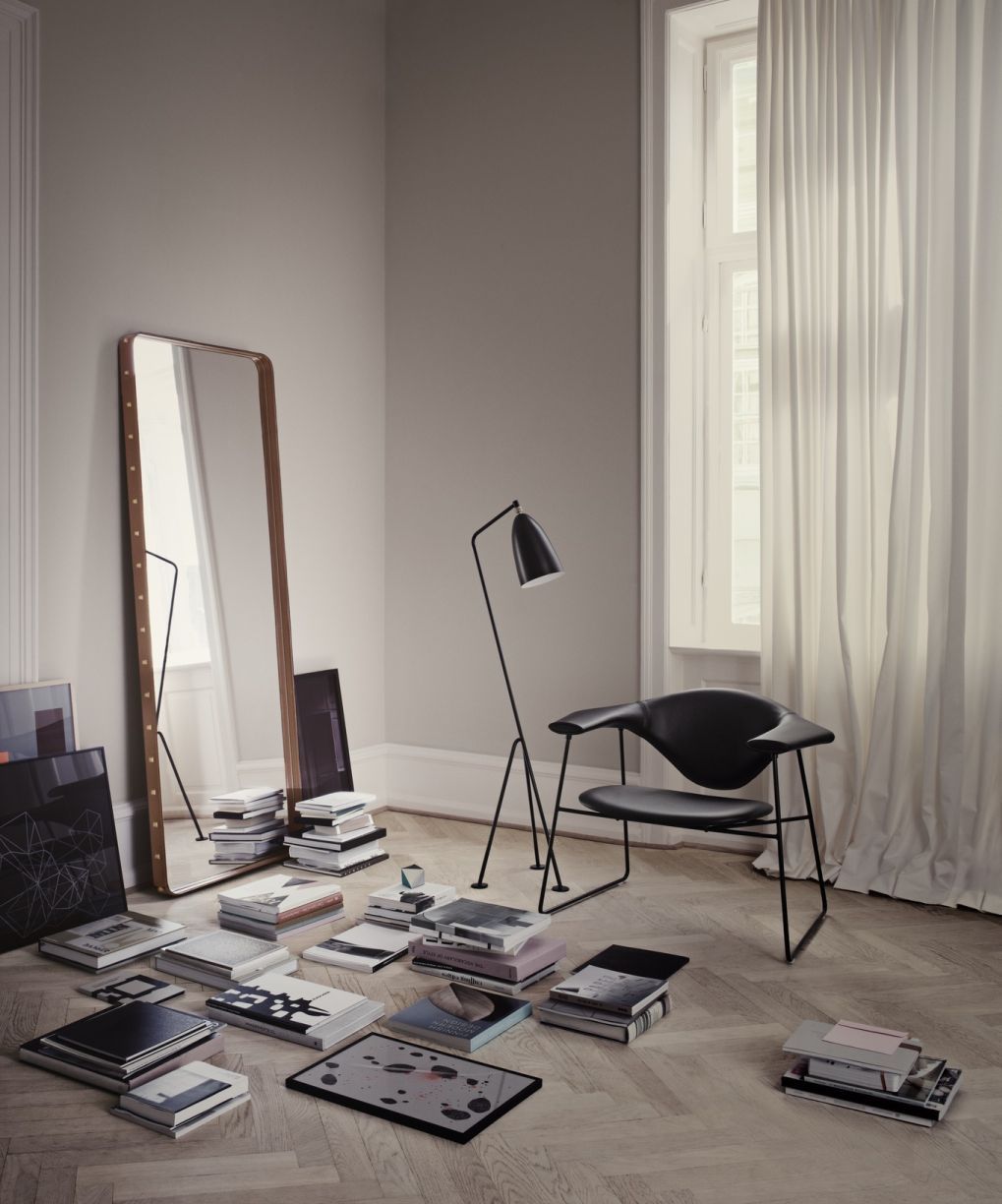 Adnet Rectangular Spiegel large Gubi