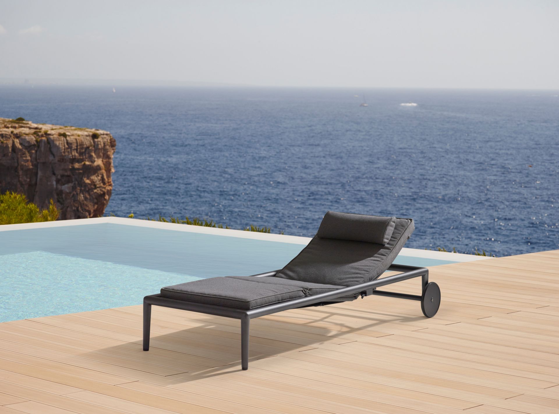 Conic Outdoor Sunbed Sonnenliege Cane-Line