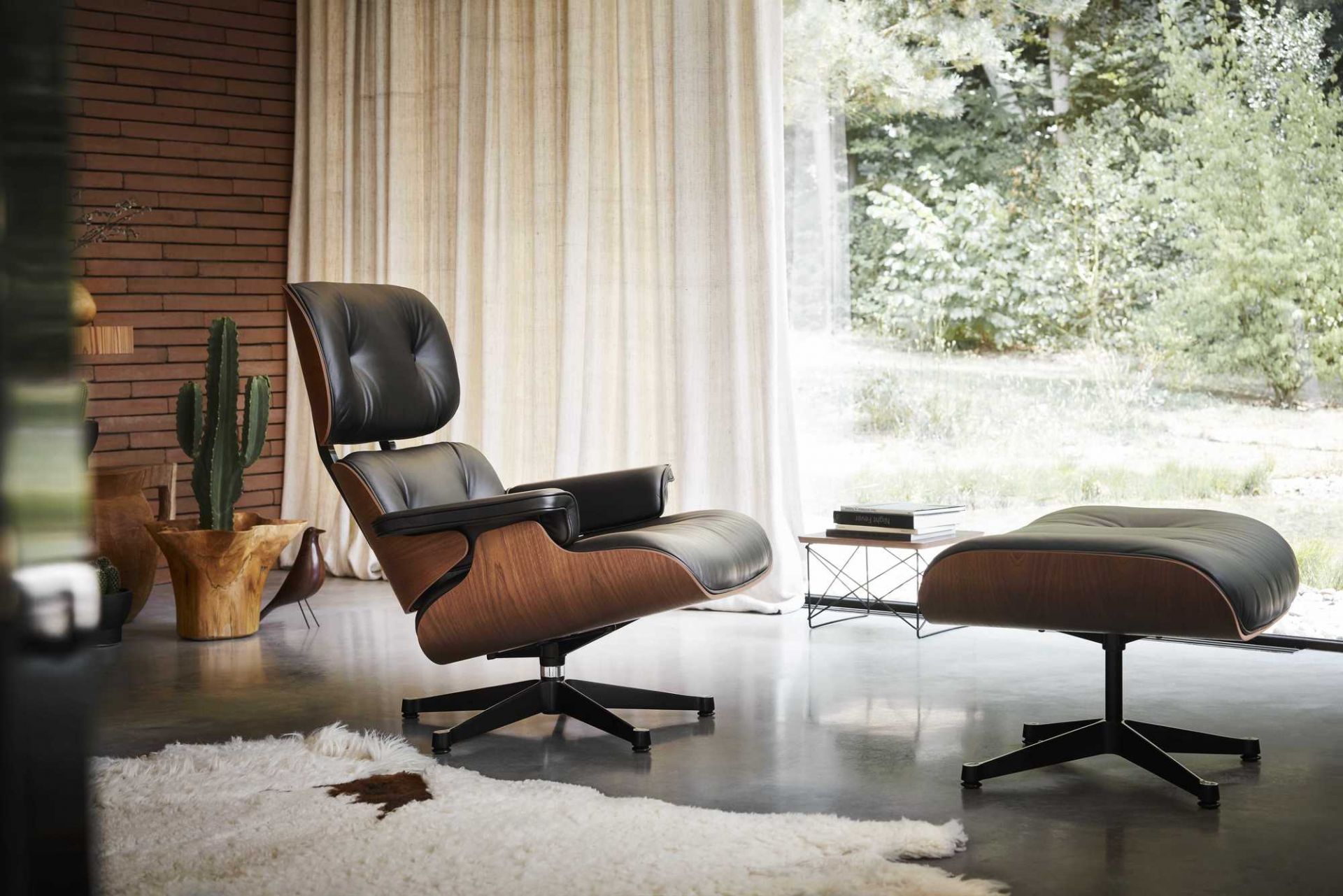 Eames Lounge Chair & Ottoman Armchair Leder Premium F / Leder Natural Vitra