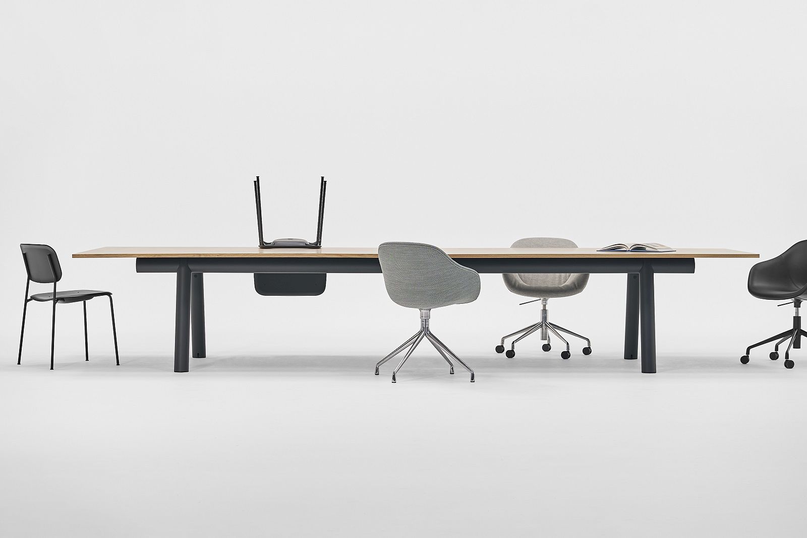 Boa Table Tisch / Konferenztisch B 350 x T 128 x H 75 cm Hay  
