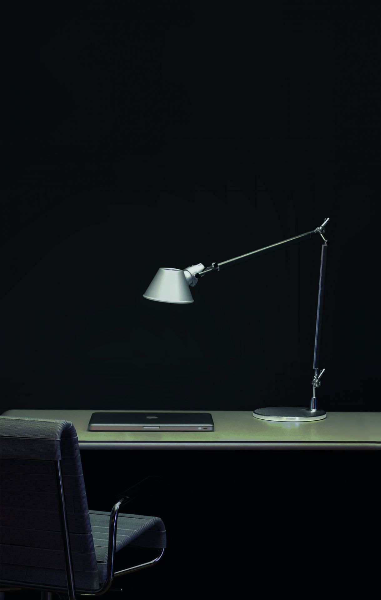 Tolomeo LED Tischleuchte Body Aluminium 2700K Artemide (Teil 1 von 2)