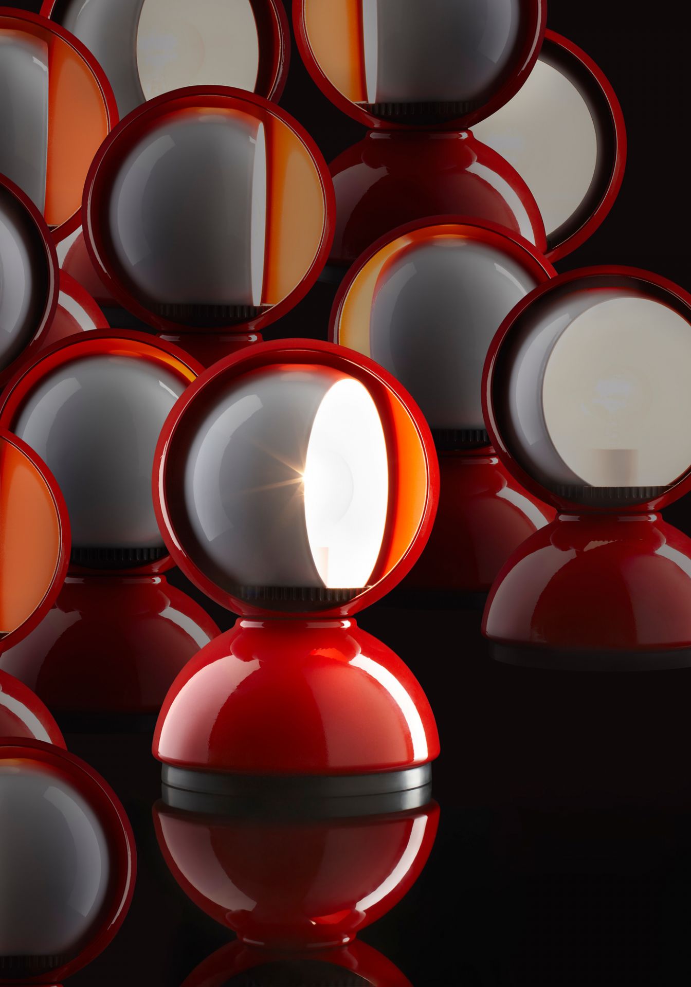 Eclisse Tisch/Wandleuchte Orange Artemide EINZELSTÜCK