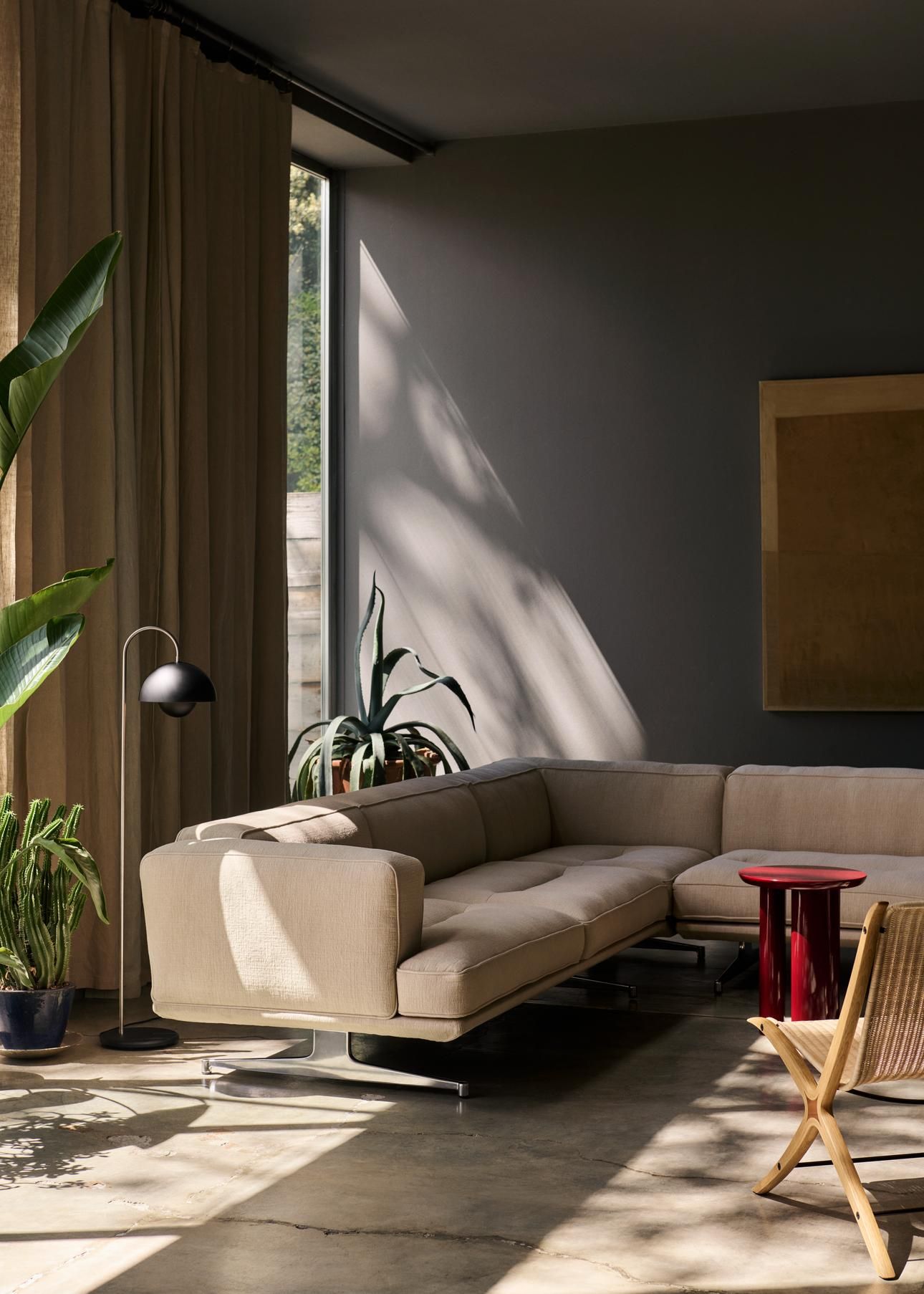 Flowerpot VP12 Floor lamp Stehleuchte AndTradition