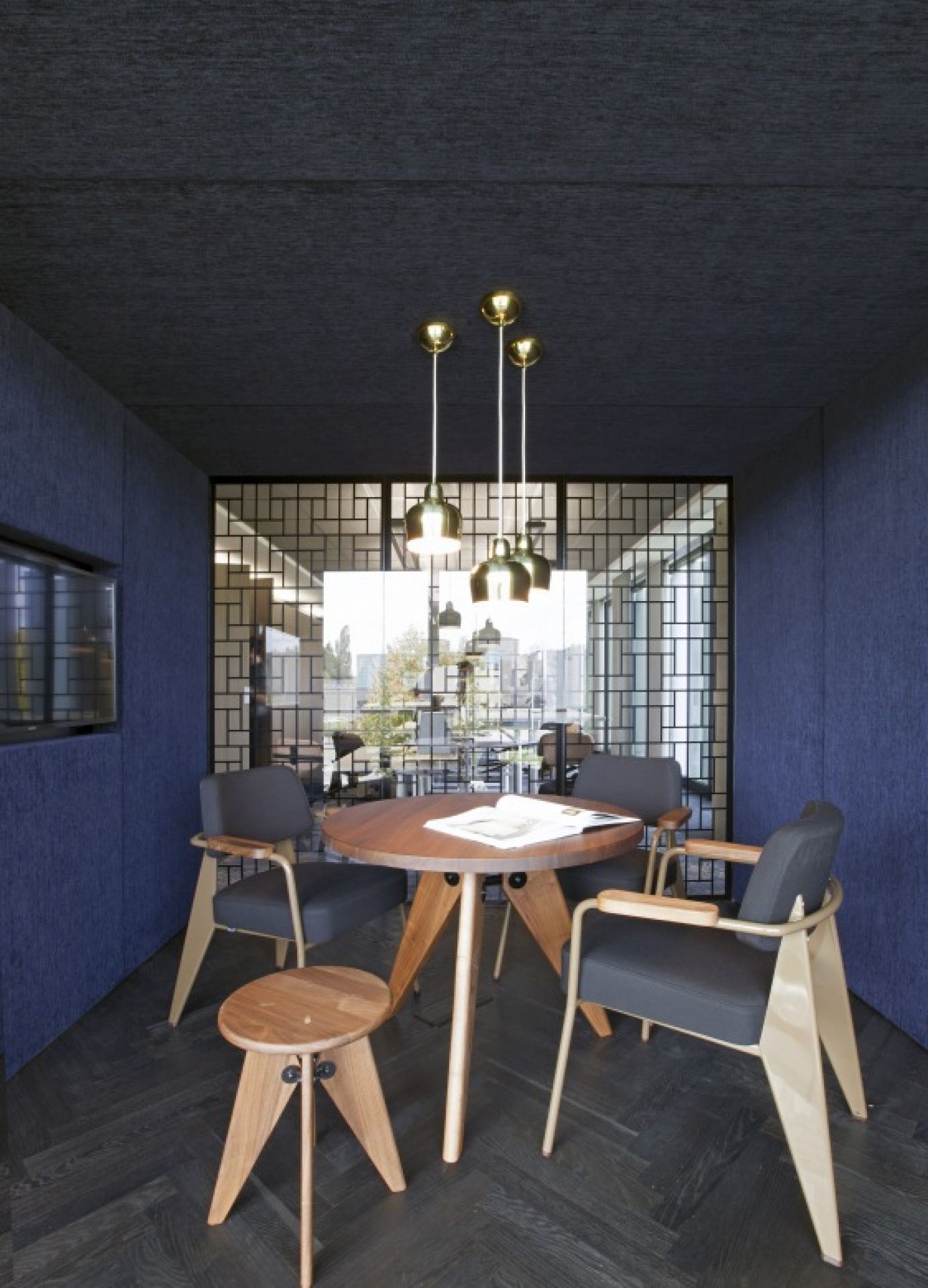 Gueridon Tisch Ø 105 cm Vitra