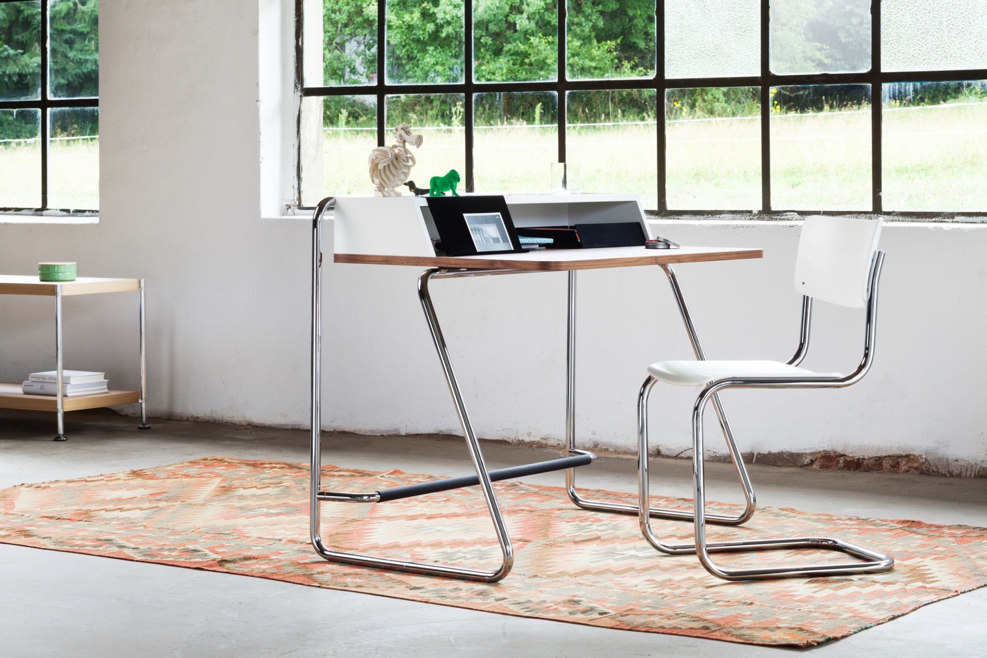 S 43 Stahlrohr Klassiker Freischwinger Thonet Buche natur - Chrom
