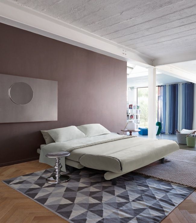 Multy First Schlafsofa 3-Sitzig mit Keilkissen ligne roset