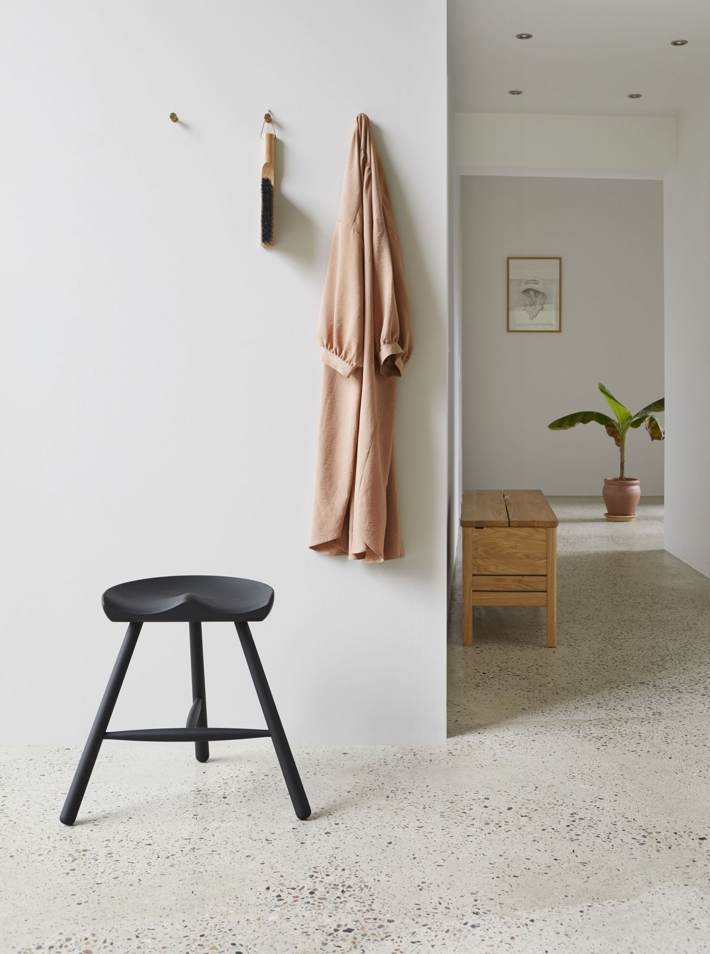 Shoemaker Chair™ No. 49 Buche schwarz gebeizt Form & Refine