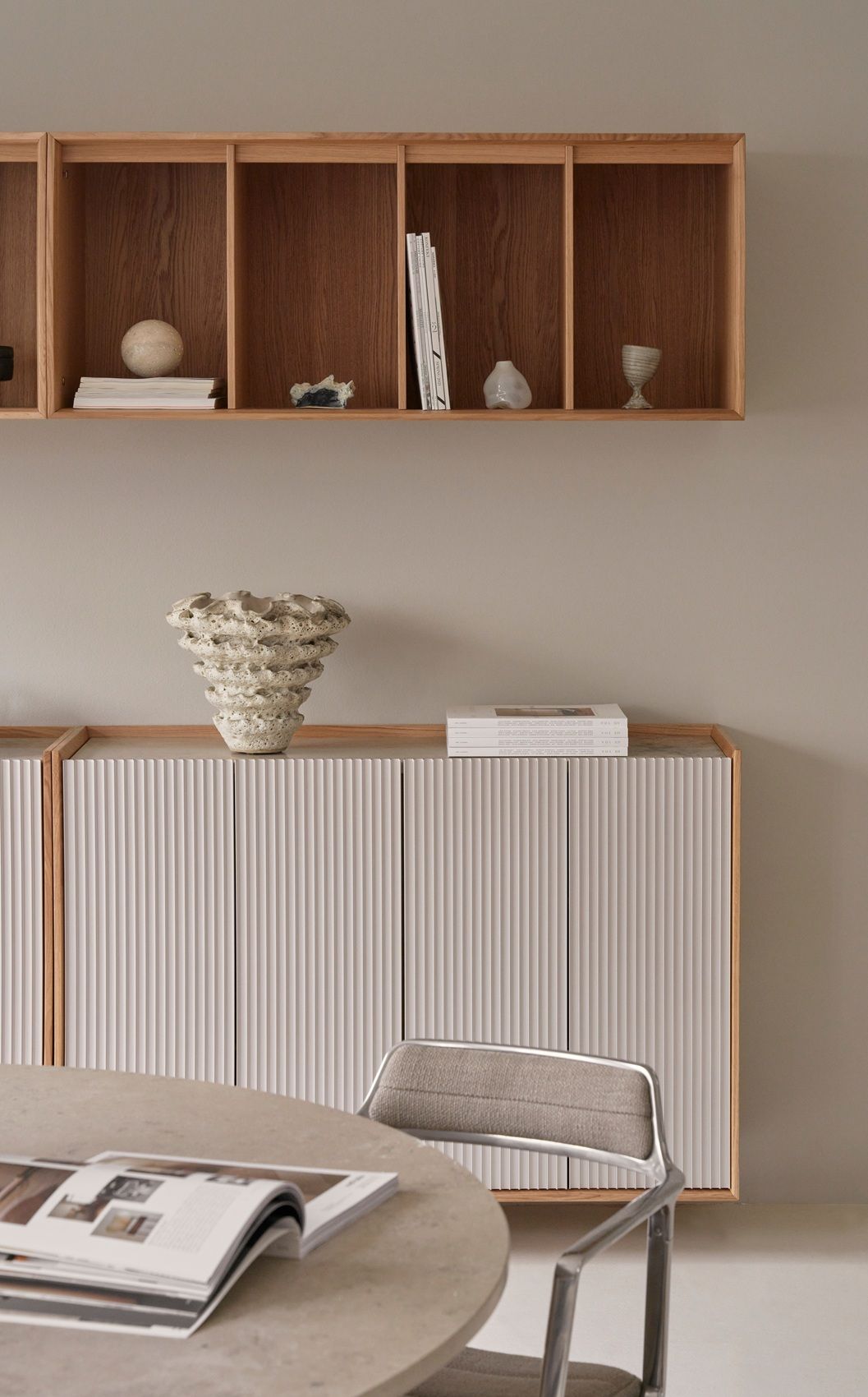 VIPP675 Cabinet System H2 Regal Vipp