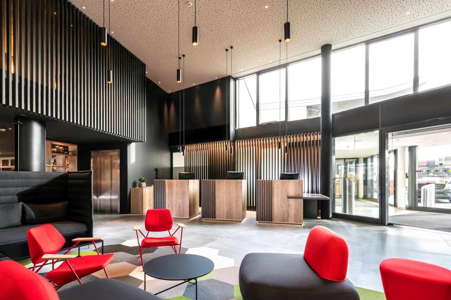 Polygon Beistelltisch Indoor & Outdoor Prostoria