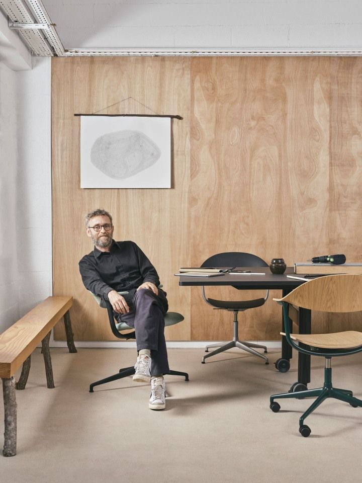 Mynt Rücken und Sitz Kunststoff Bürodrehstuhl Vitra