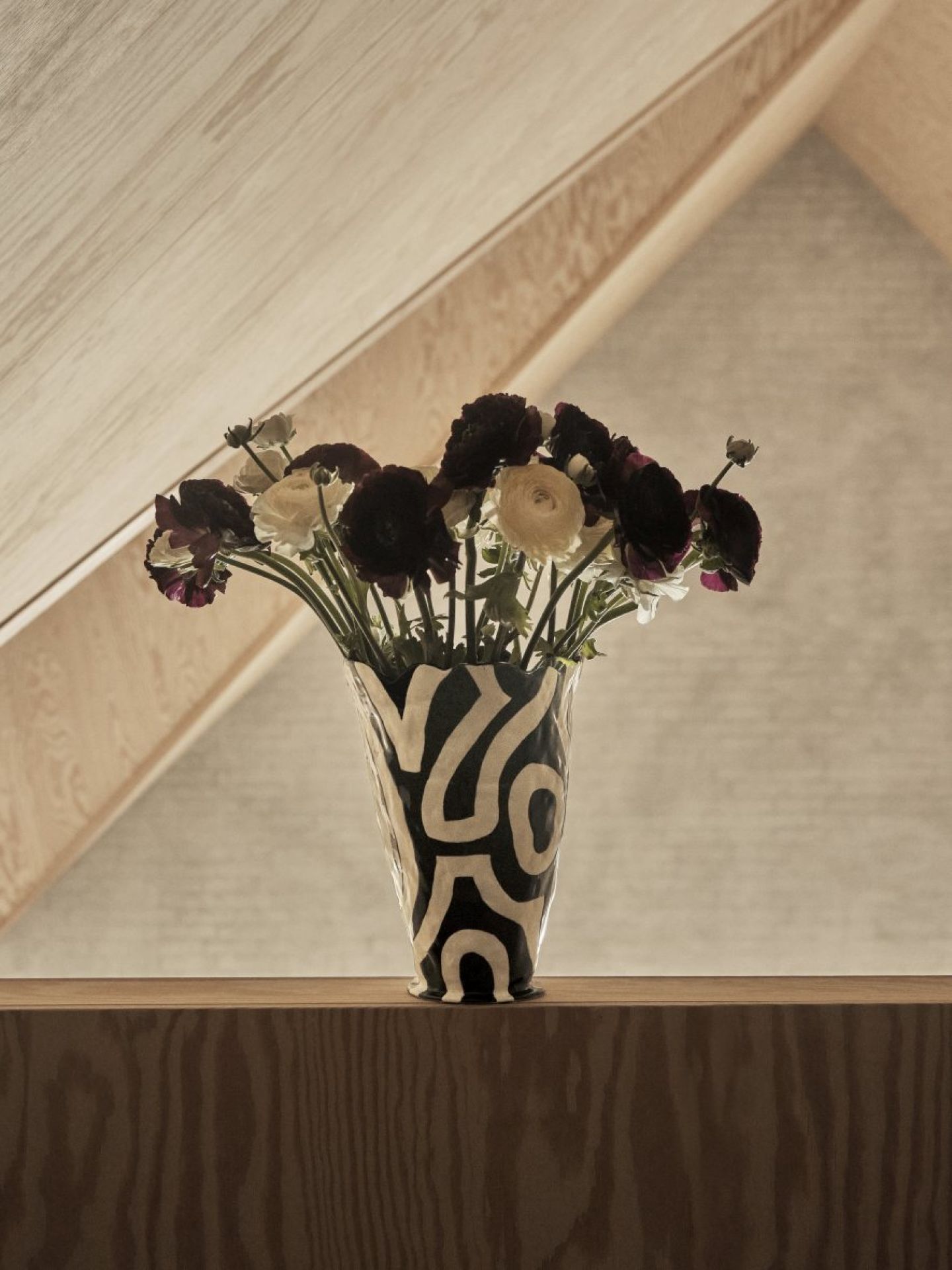 Jessica Hans Shadow Vase  Hay EINZELSTÜCK