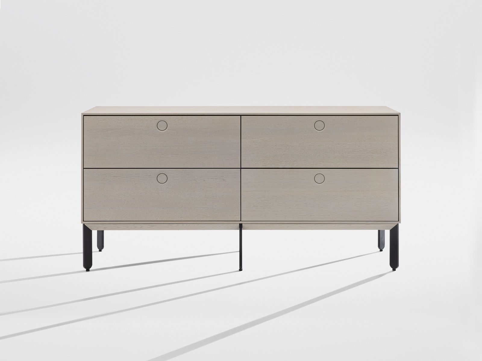 Kin Long Drawer Sideboard Zeitraum 