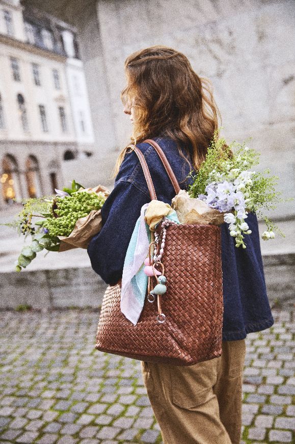 Vogel Grün Schlüsselanhänger silberfarbenes Metall mit Naturleder Kay Bojesen