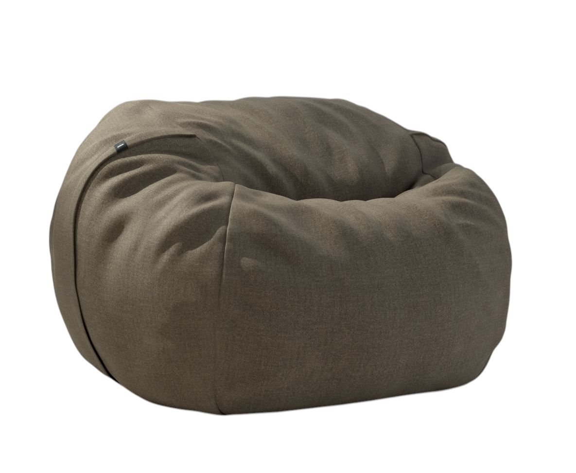Nahaufnahme eines mittelgroßen, braunen vetsak Beanbags für den Außenbereich auf weißem Hintergrund.