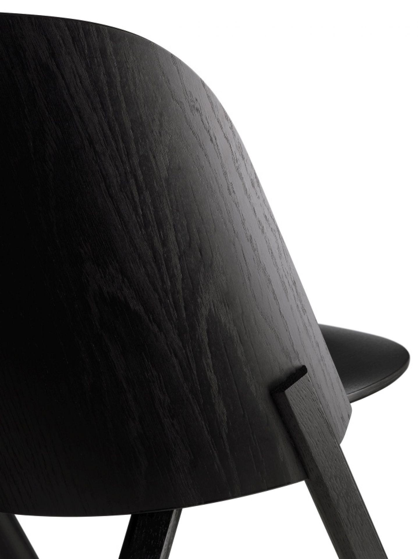 EC05 That Sessel e15