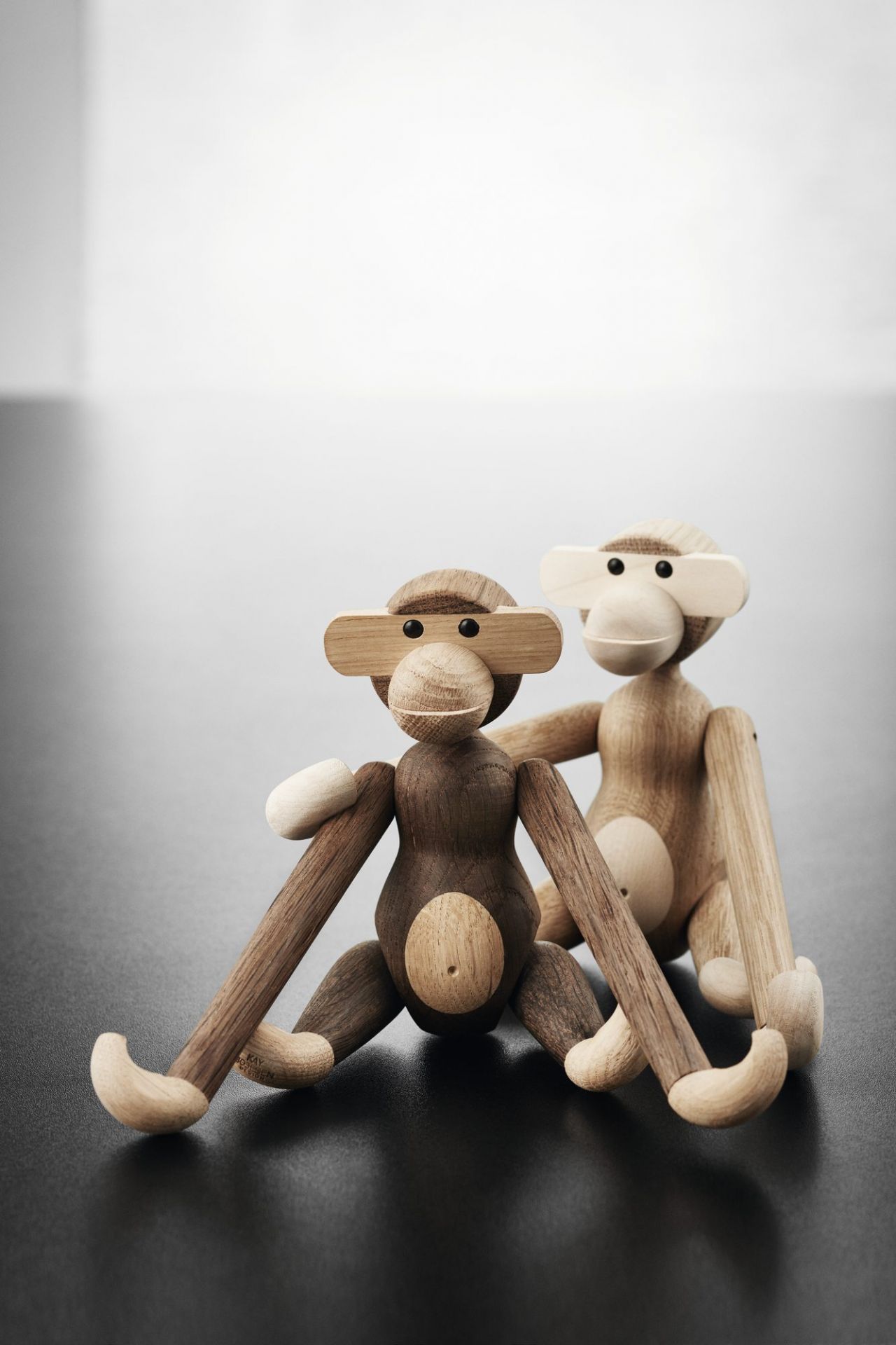 Affe klein Holzfigur Eiche / Ahorn Kay Bojesen