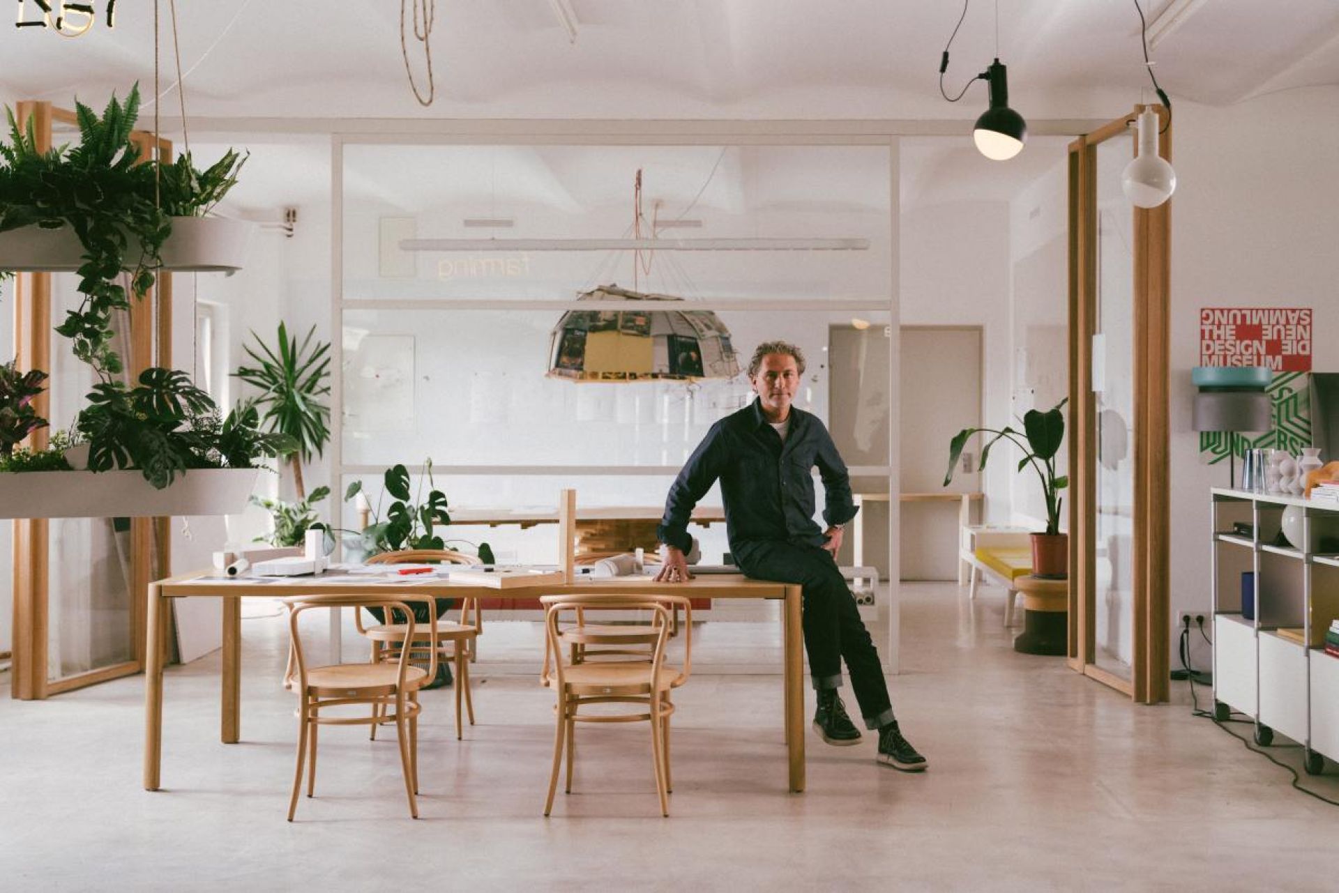 1140 Esstisch Thonet