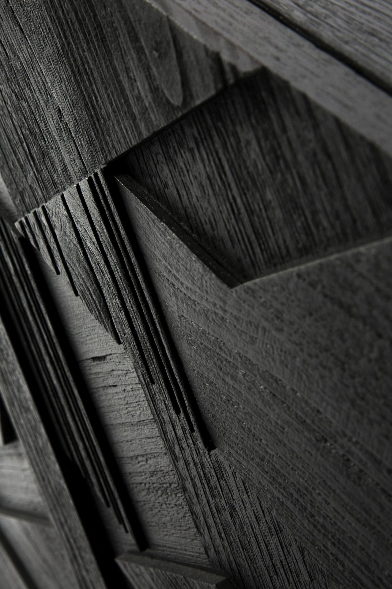 Graphic Teak Anrichte schwarz Ethnicraft