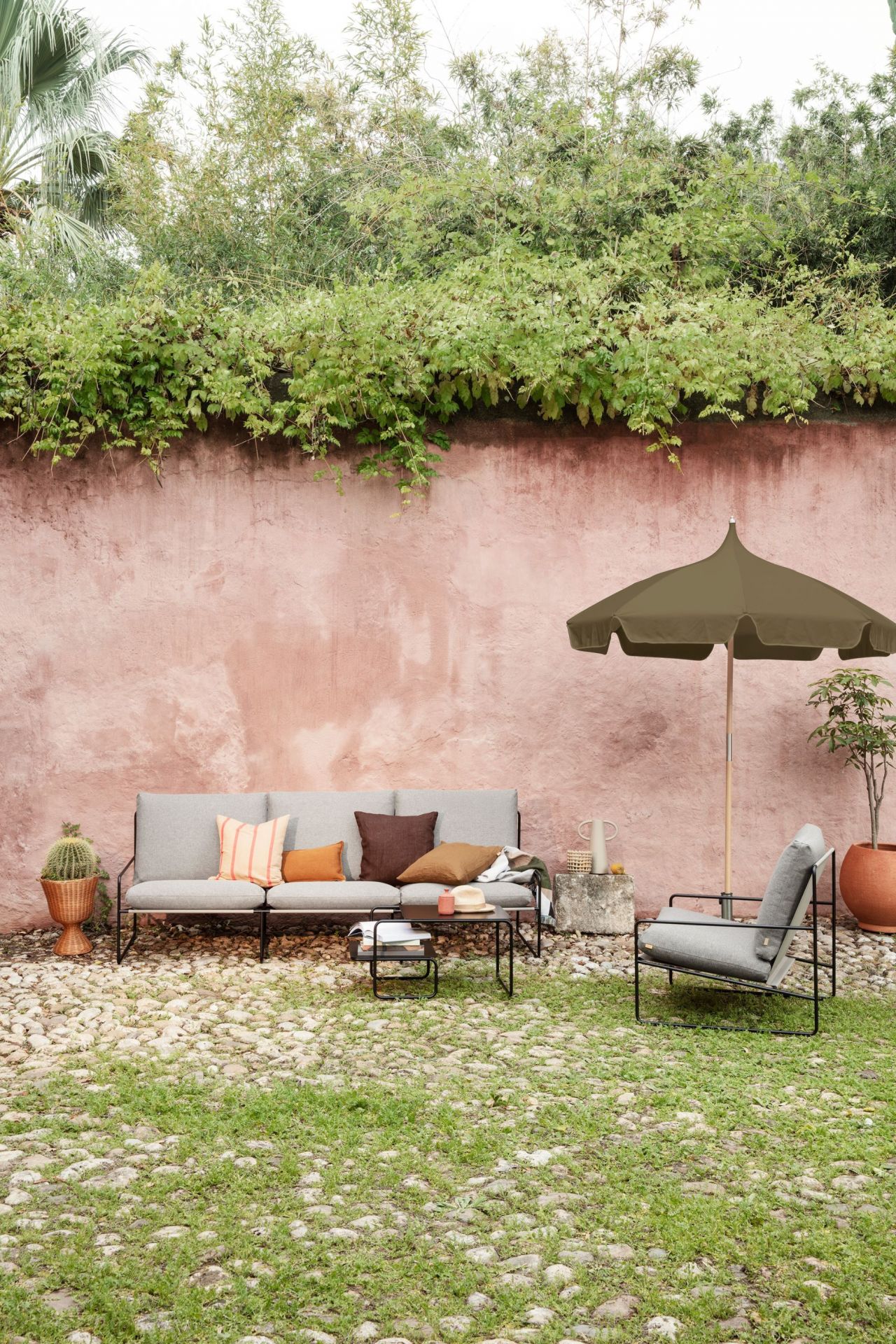 Desert 3-Sitzer Outdoor Sofa Dolce Gestell Cashmere Ferm Living