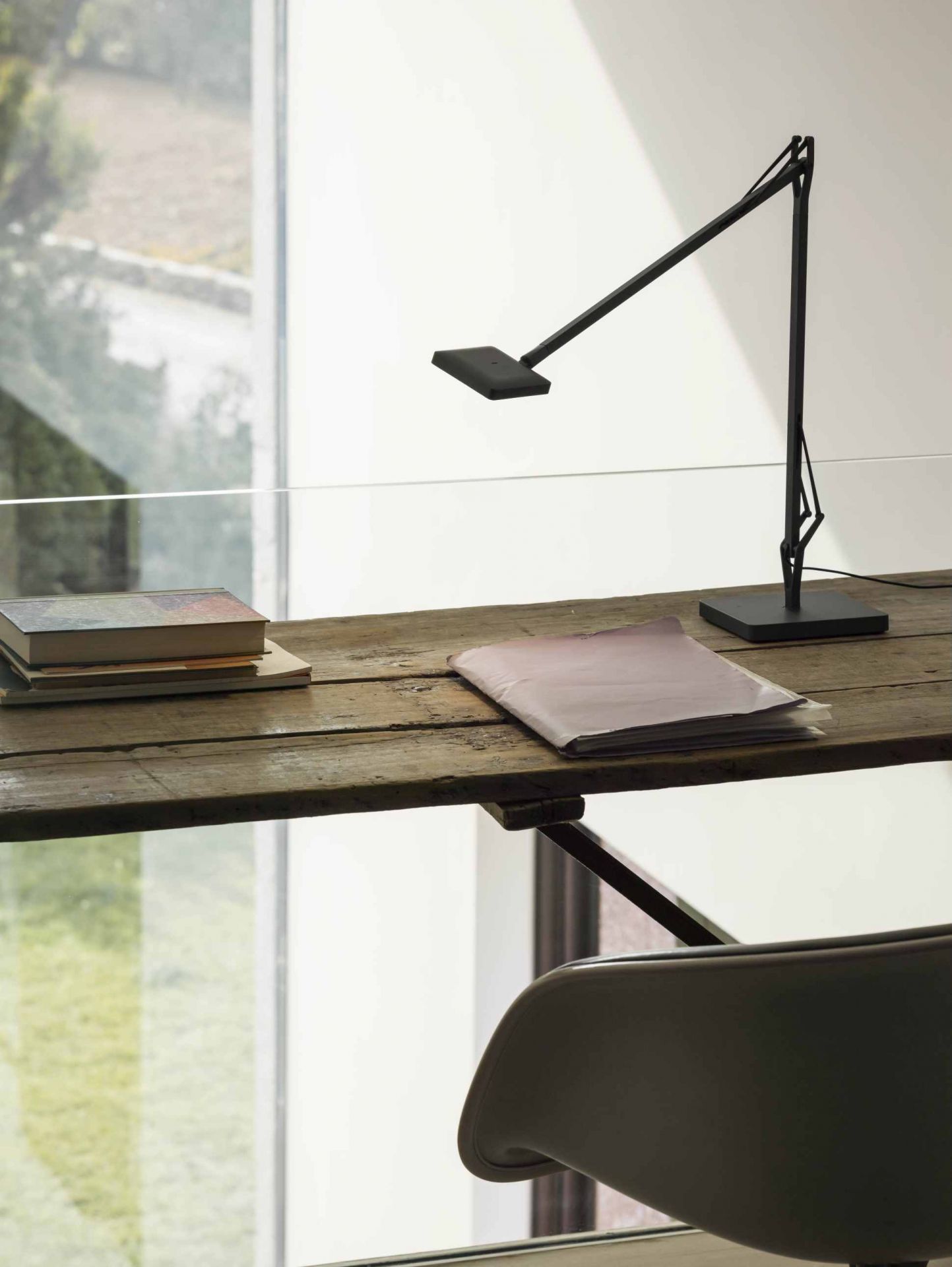 Kelvin Edge Base Tischleuchte Flos Weiß