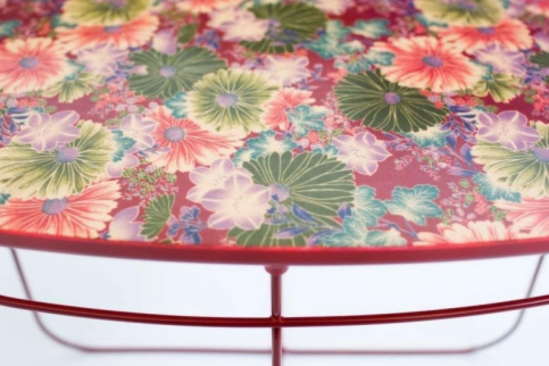 Ukiyo Tisch Moroso
