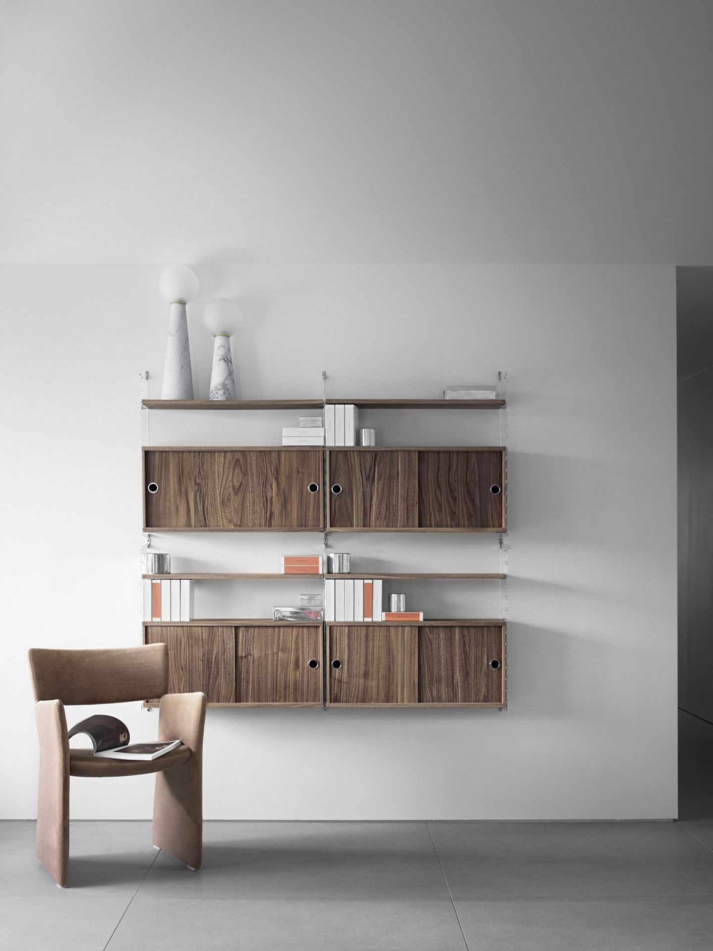 Einzelteil Schrankelement mit Schiebetüren String Furniture