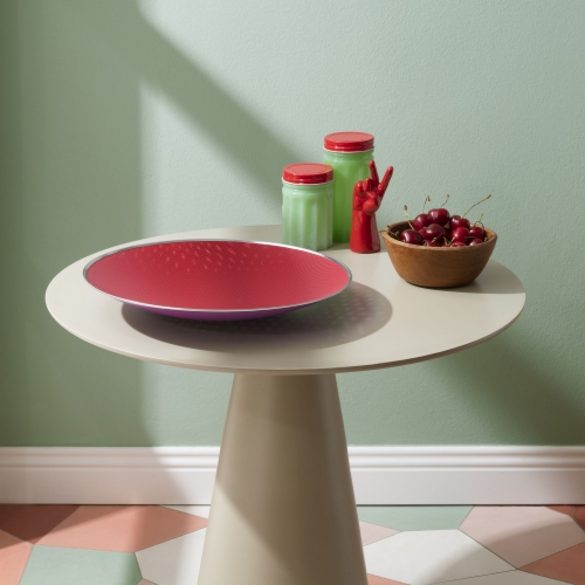 Cohncave Rot und Violett Schale SC01/33 Alessi