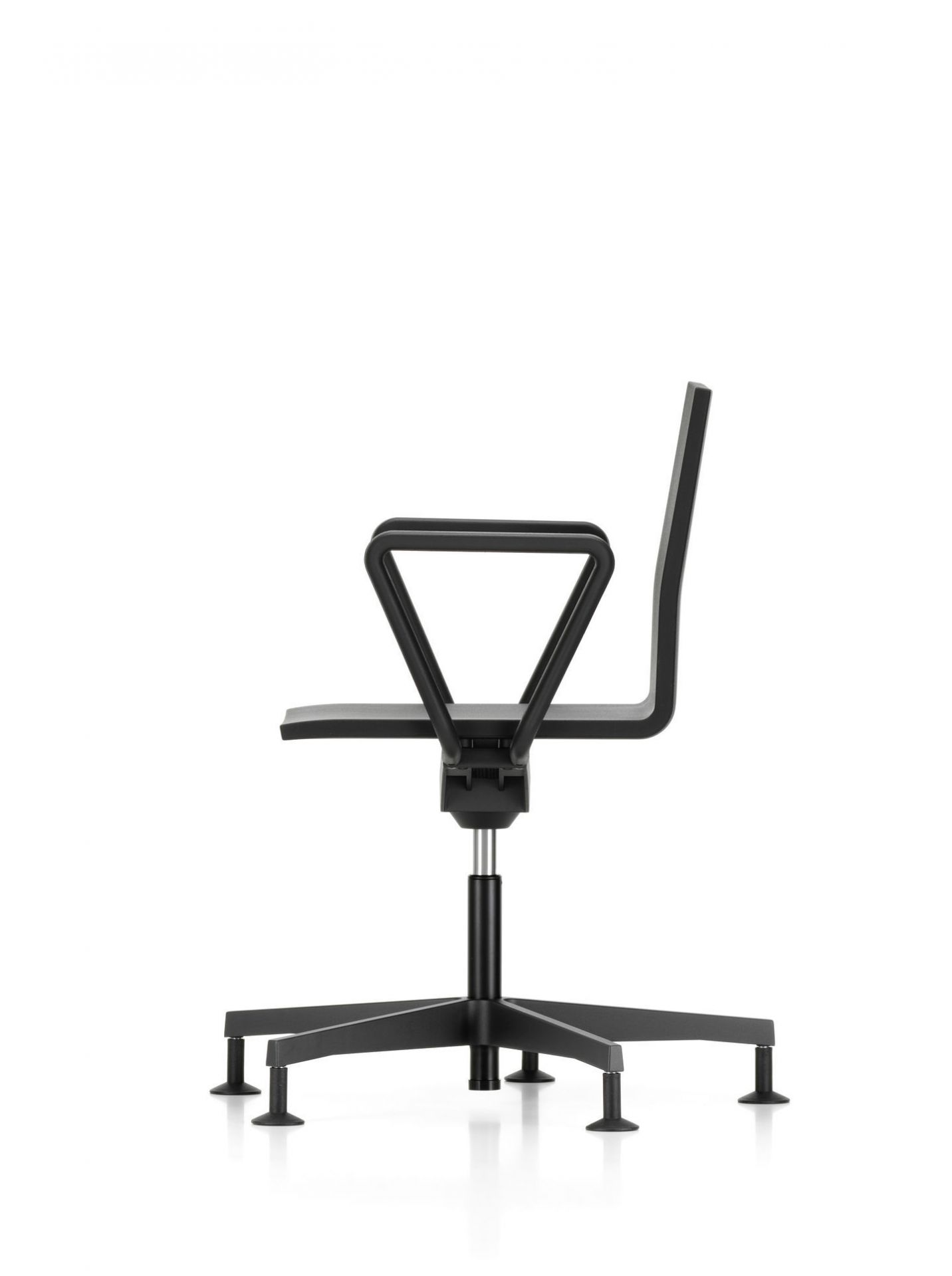 .04 Bürodrehstuhl mit Armlehne Vitra