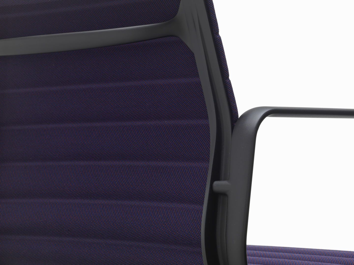 Aluminium Chair EA 131 / EA131 Stuhl Vitra