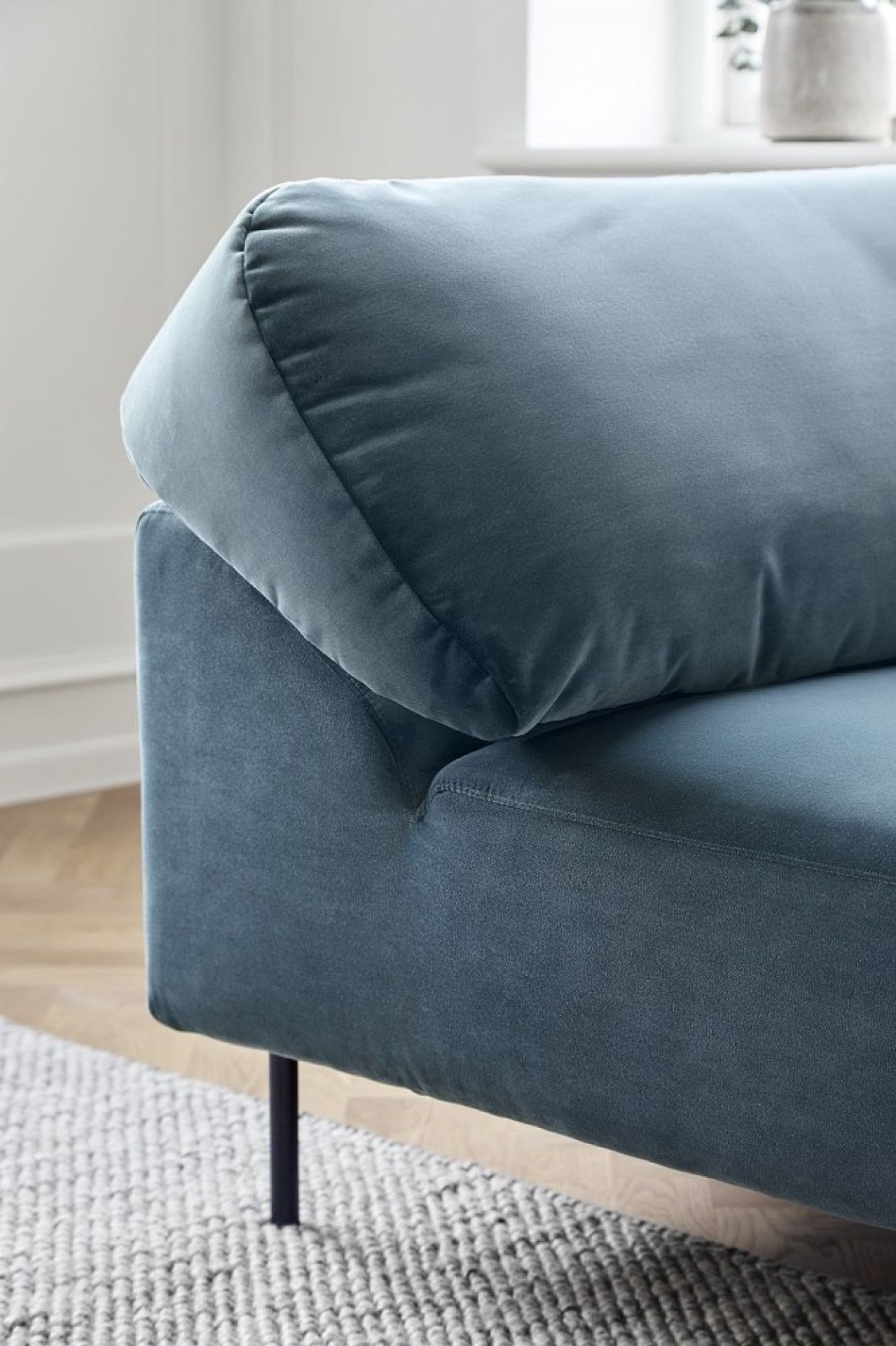 Collar Sofa Icon Woud