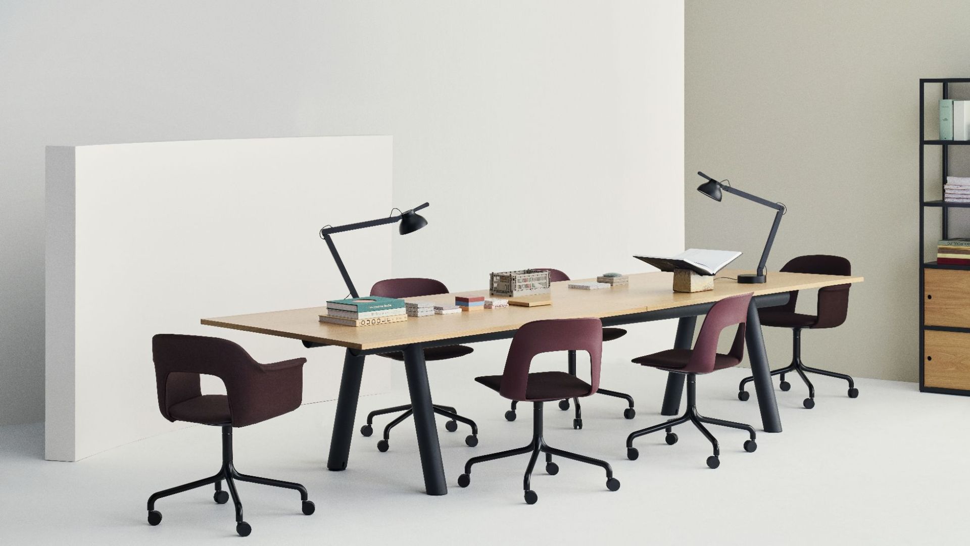 Layout Armchair 264 Armlehnen Stuhl Hay