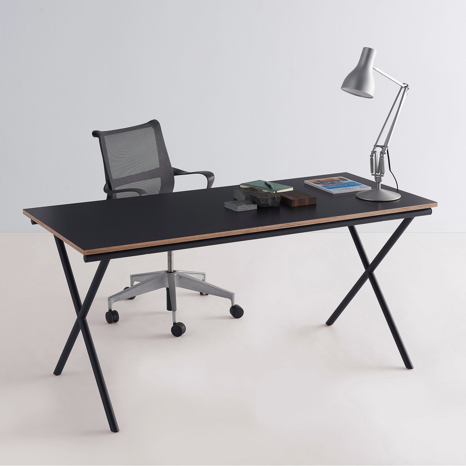Ito Arbeitstisch / Esstisch Mox