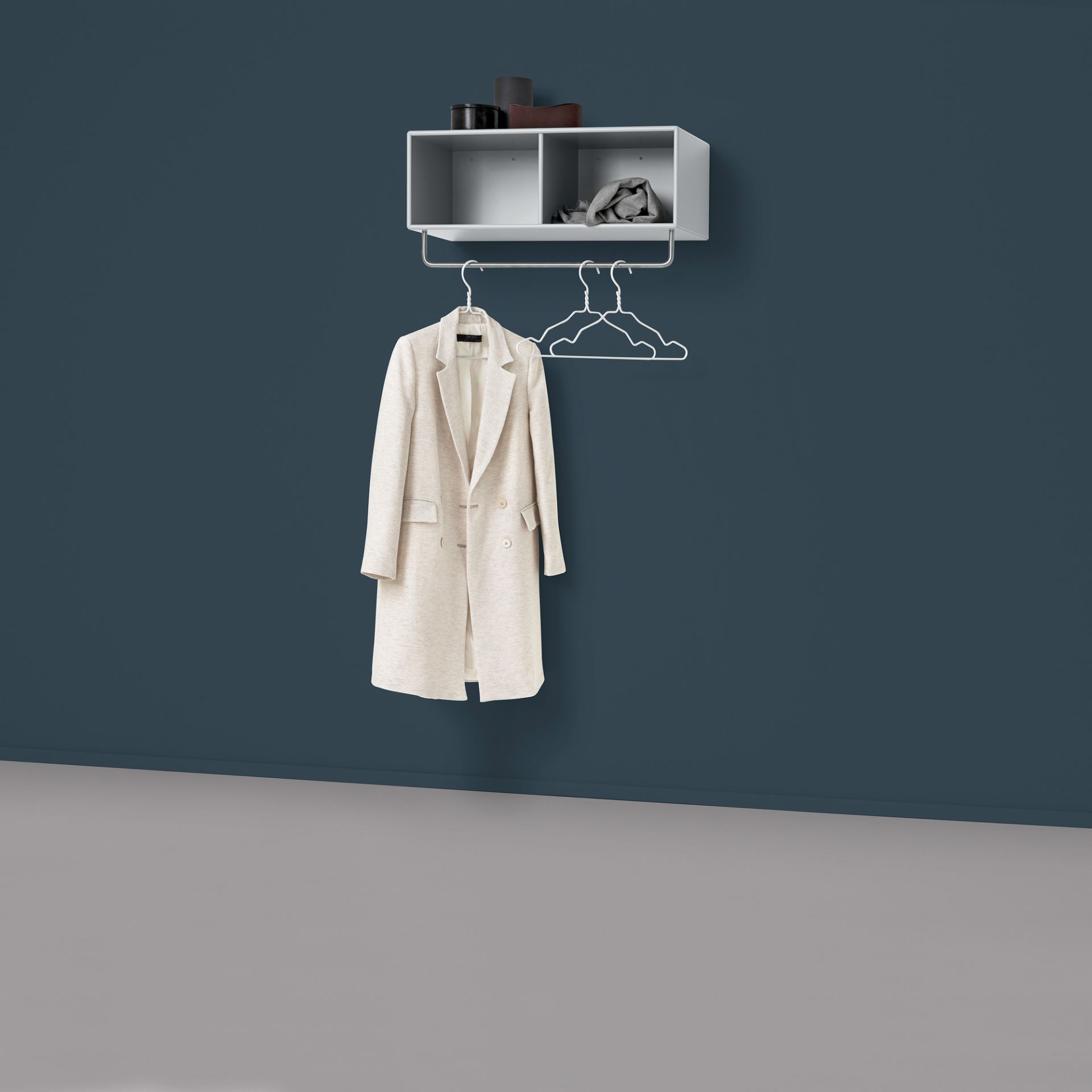 Coat Ablage mit Kleiderstange Nordic Montana QUICK SHIP