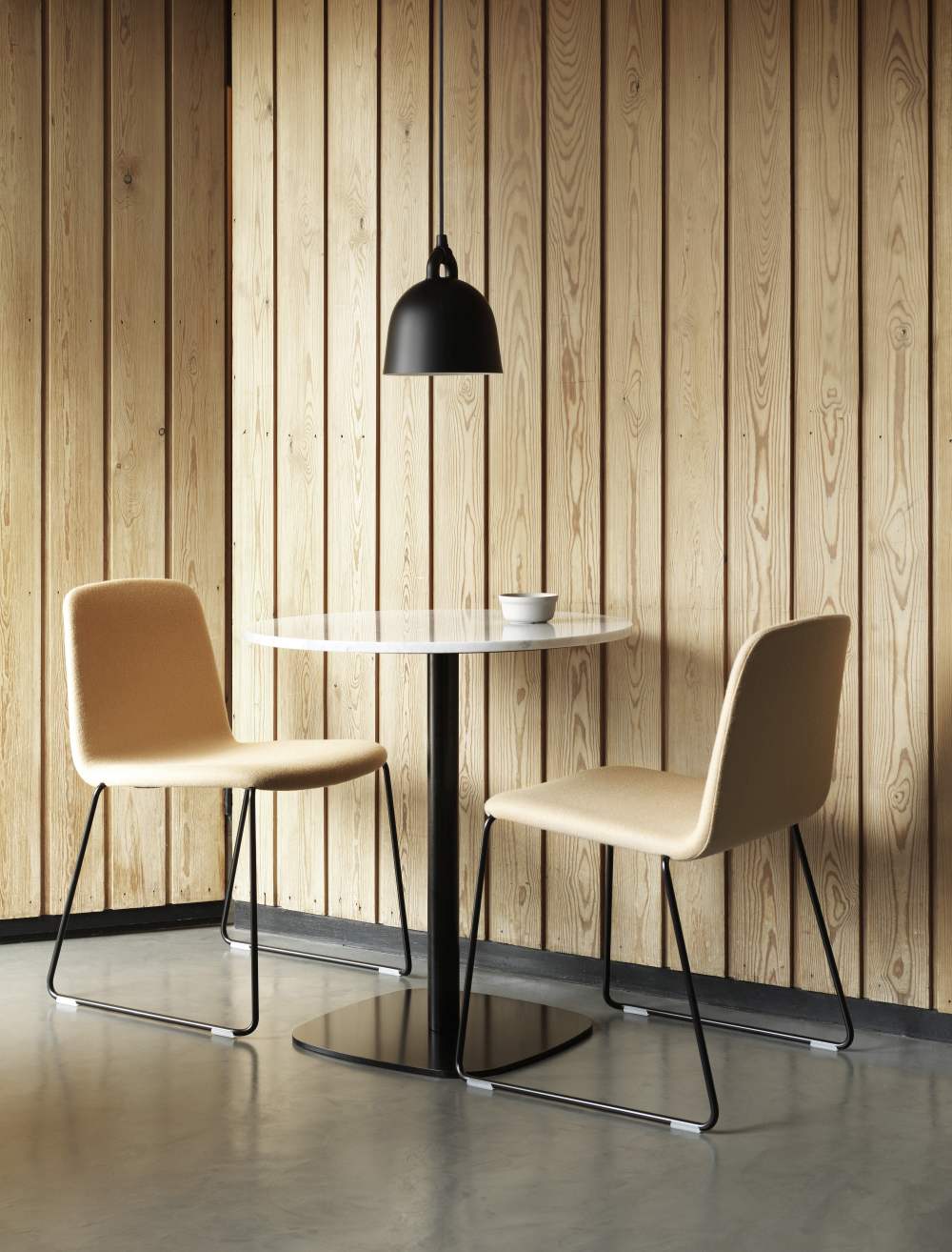 Bell Lamp Hängeleuchte Normann Copenhagen Sand Ø 35 cm
