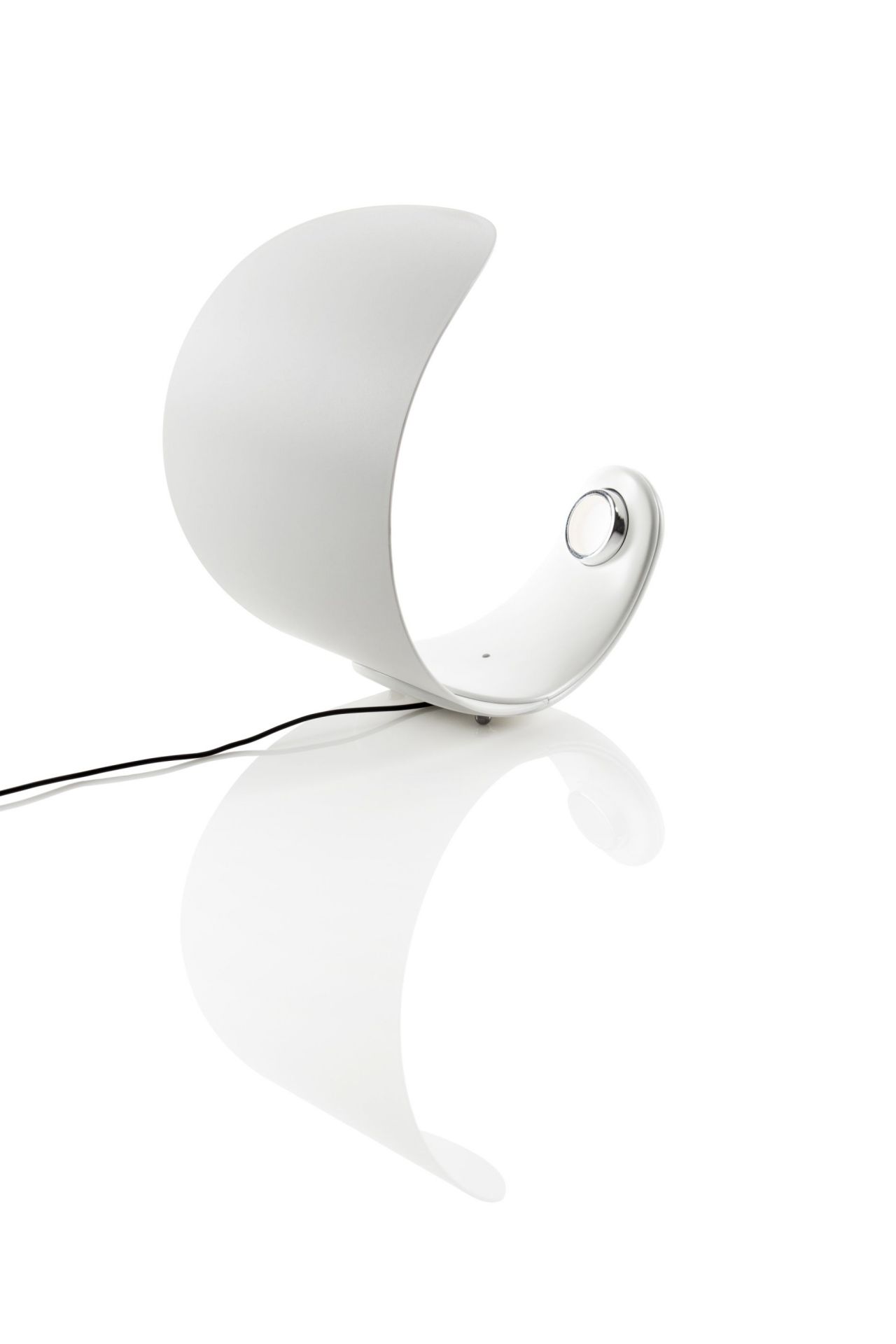 D76 Curl Tischleuchte Luceplan