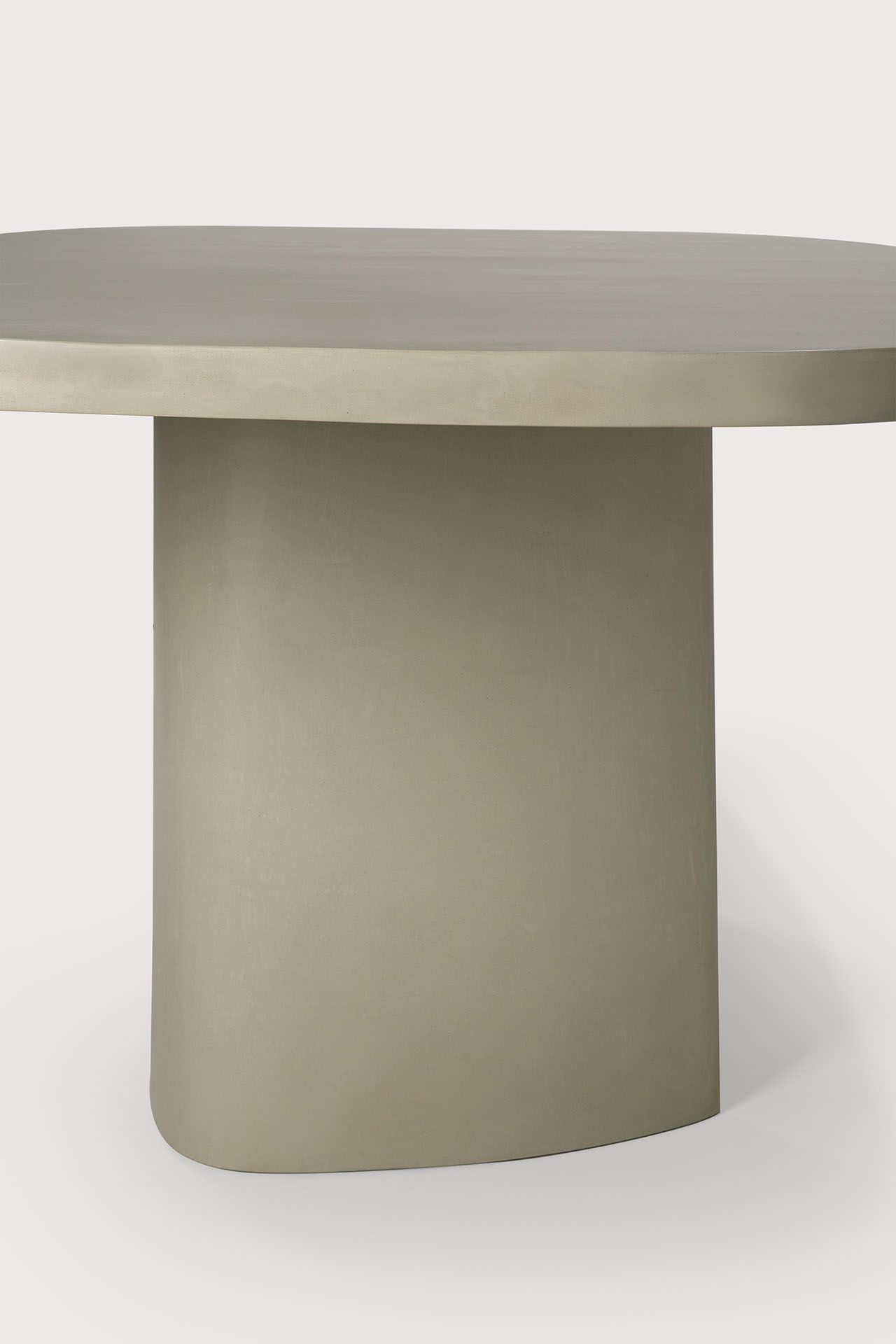 Canyon Outdoor Esstisch Beton Ethnicraft