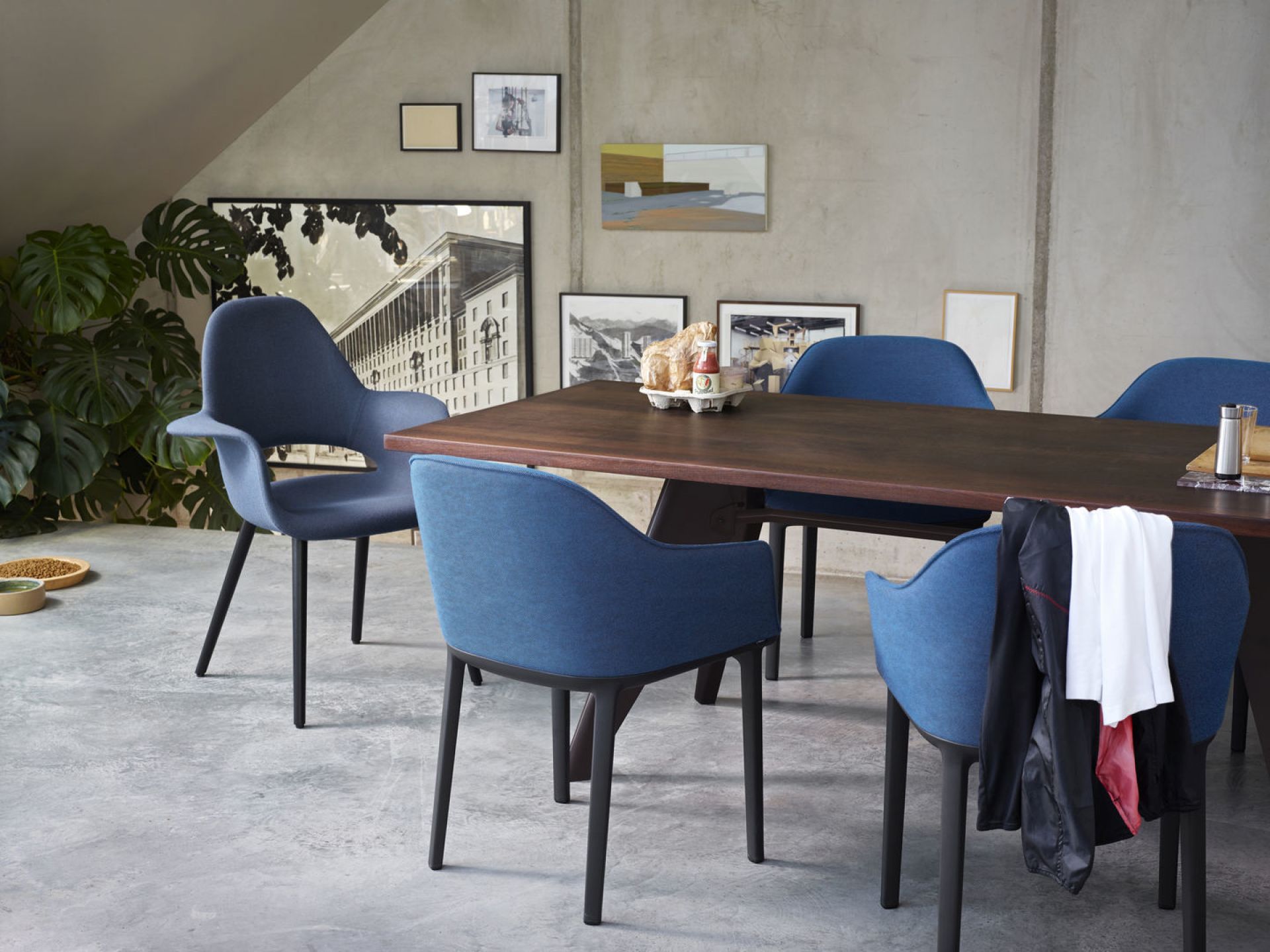 Softshell Chair Vierbeinfuss Stuhl Vitra