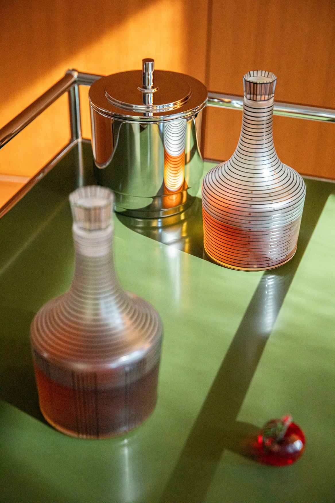 USM Haller Servierwagen Olivgrün NEU STANDARDFARBE