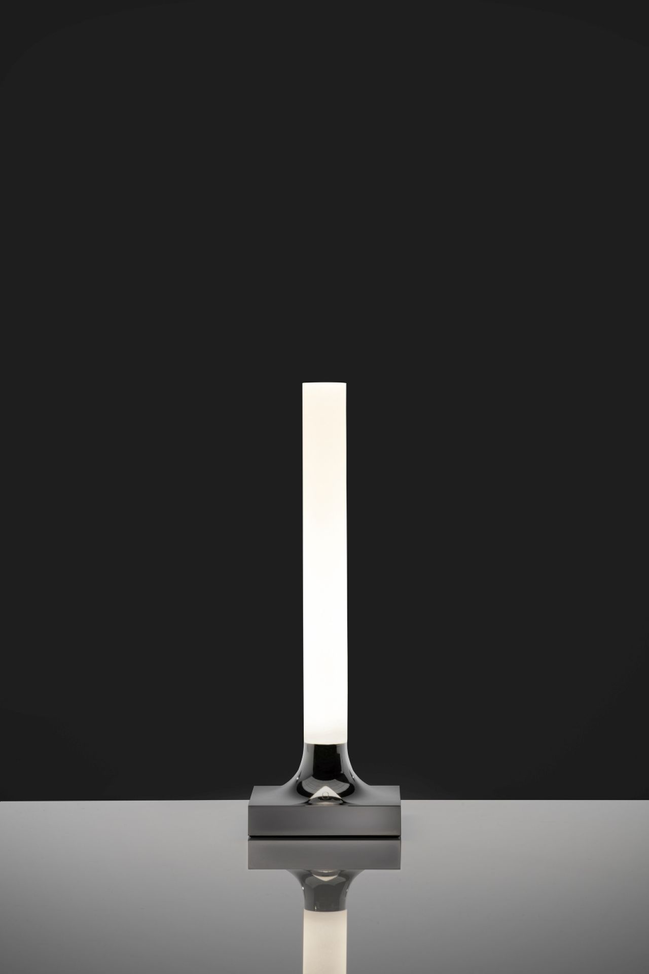 Goodnight Akkuleuchte Kartell Weiß matt