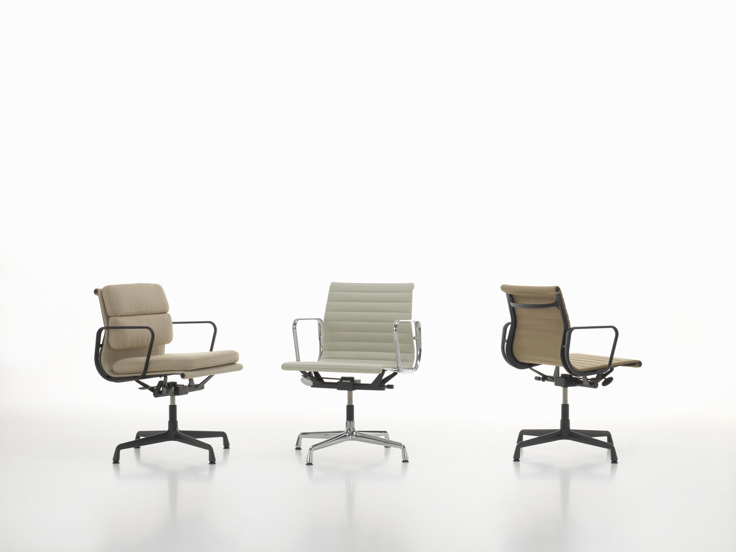 Aluminium Chair EA 131 / EA131 Stuhl Vitra